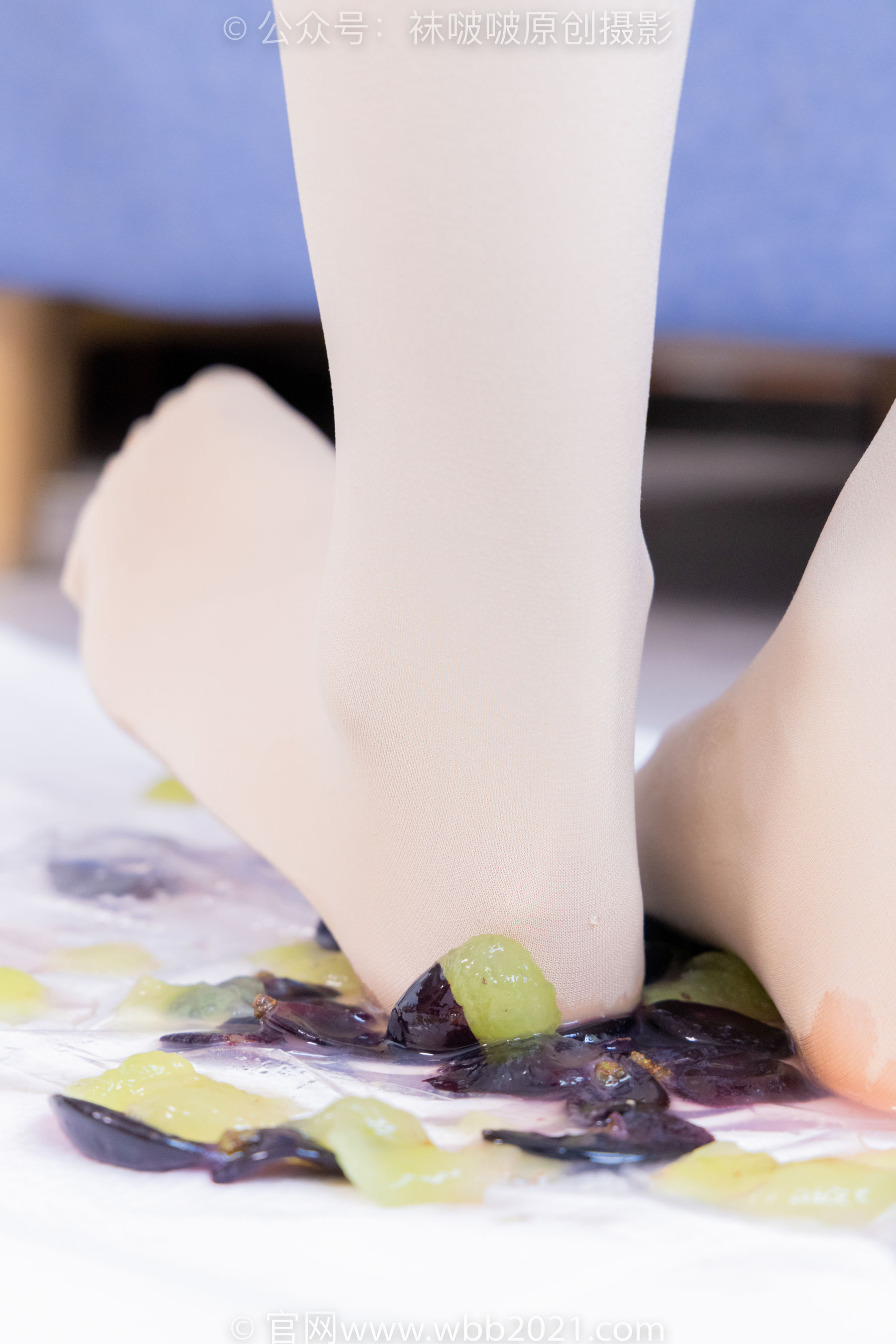 BoBoSocks袜啵啵 No.483 奶油 - 板鞋、白船袜厚肉丝叠穿、厚肉丝、瑜伽动作、船袜和丝袜分别踩葡萄剧情/(170P)