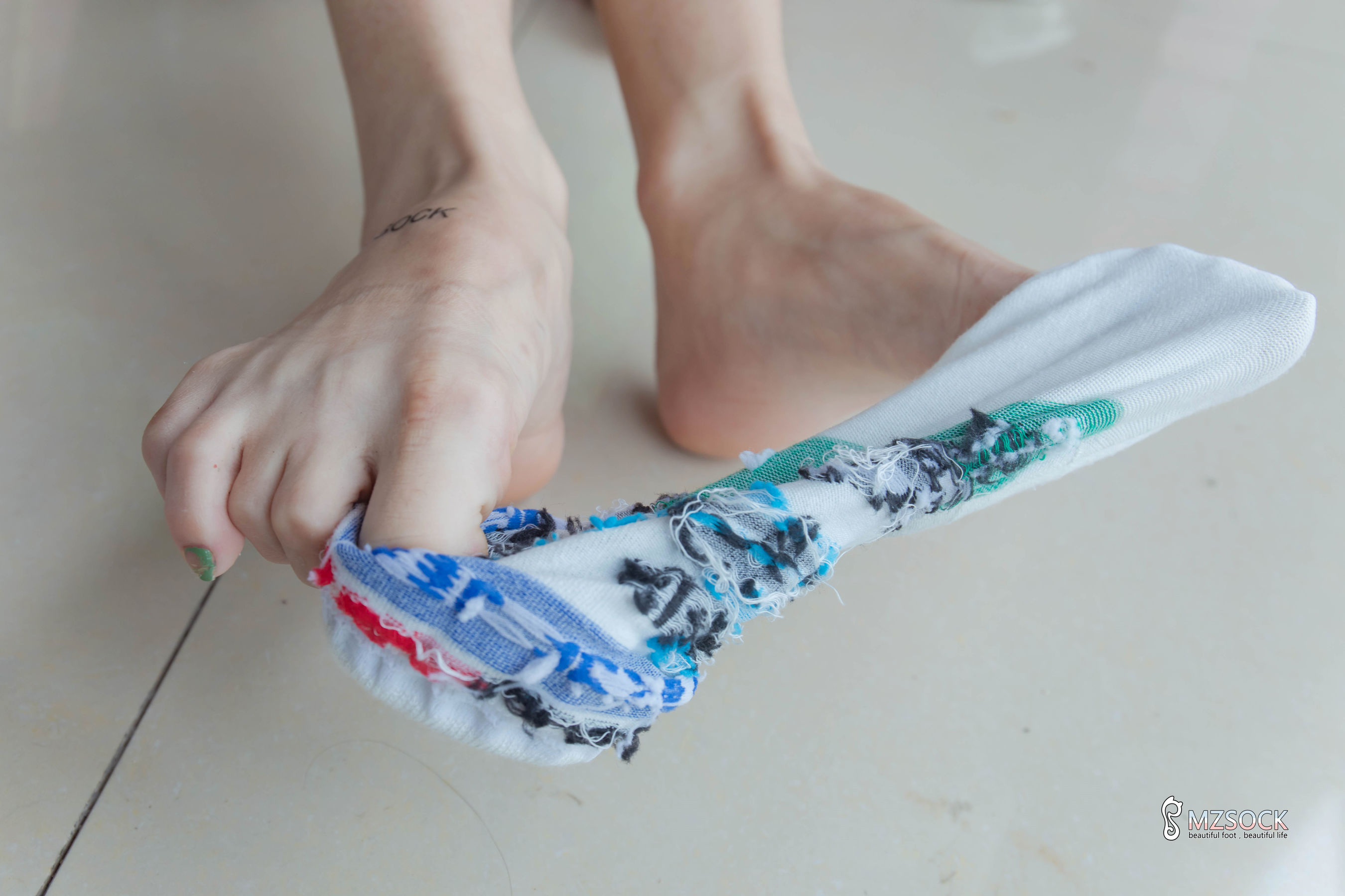 [MZSOCK]爱美足 No.195 茜茜/(84P)