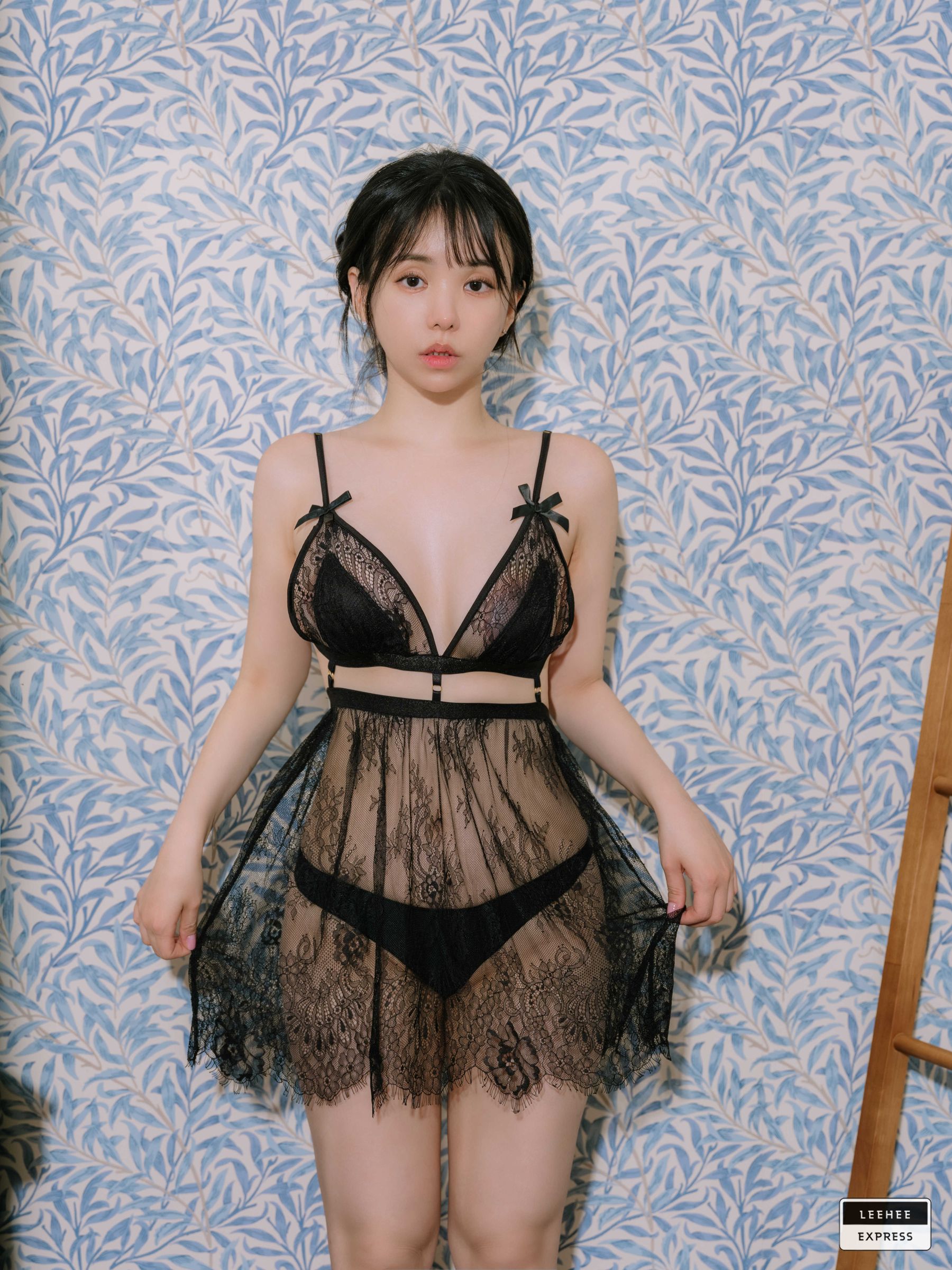 [LEEHEE EXPRESS] LEBE-161 - Yuri/(65P)