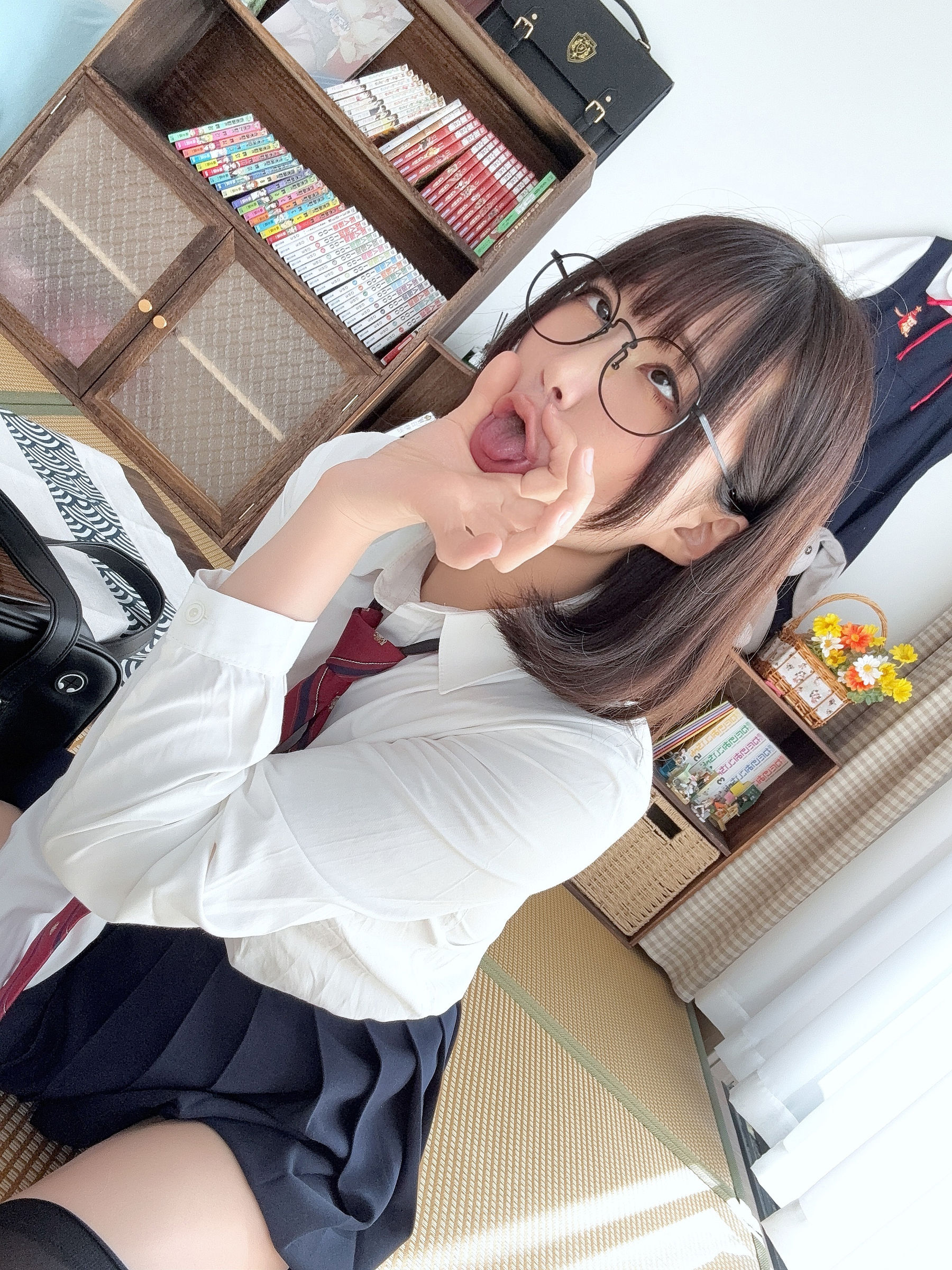 NAGISA 魔物喵 [fantia] - 2025年01月 一緒に寝よ/(50P)