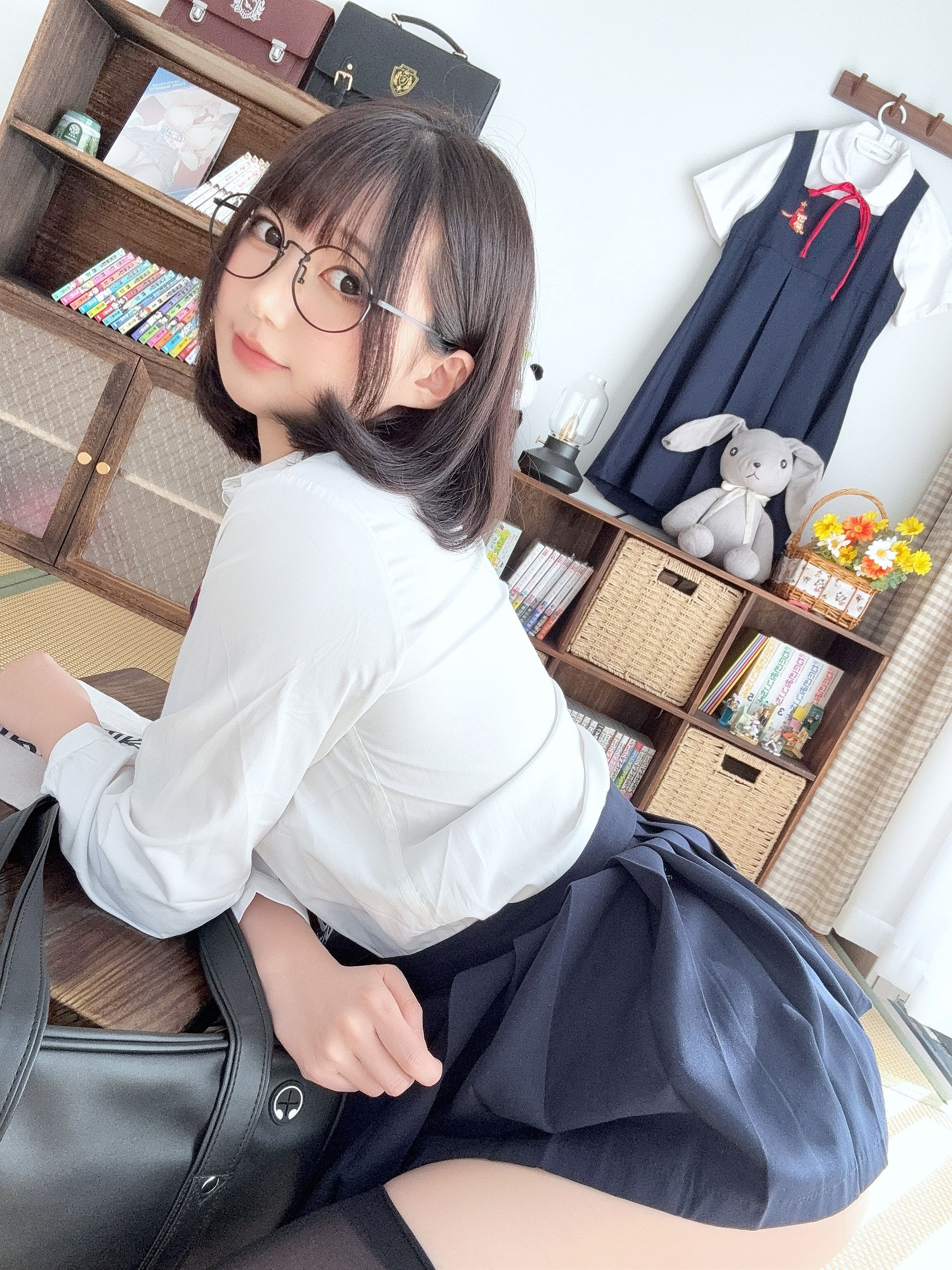 NAGISA 魔物喵 [fantia] - 2025年01月 一緒に寝よ/(50P)