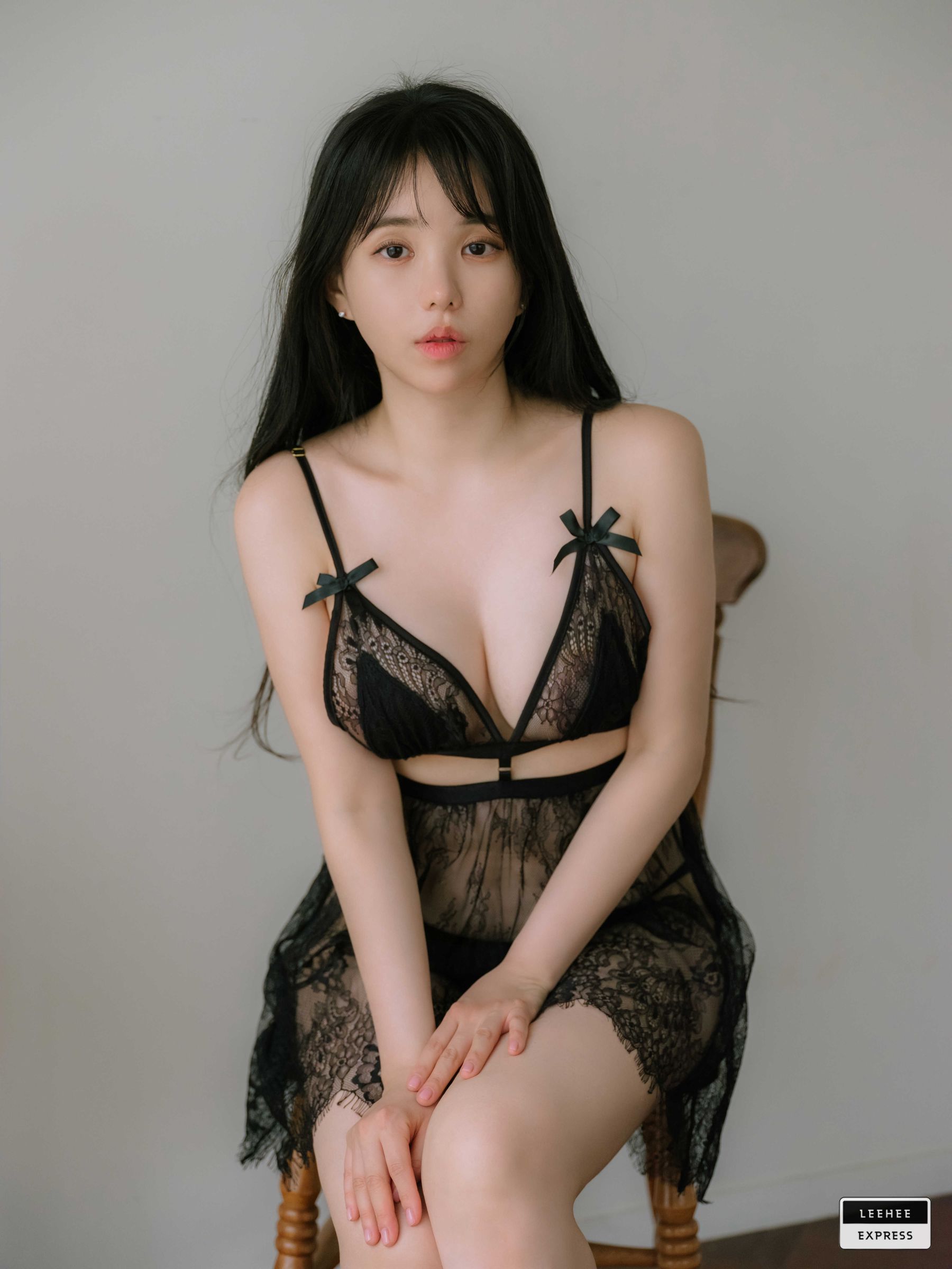 [LEEHEE EXPRESS] LEBE-161 - Yuri/(65P)