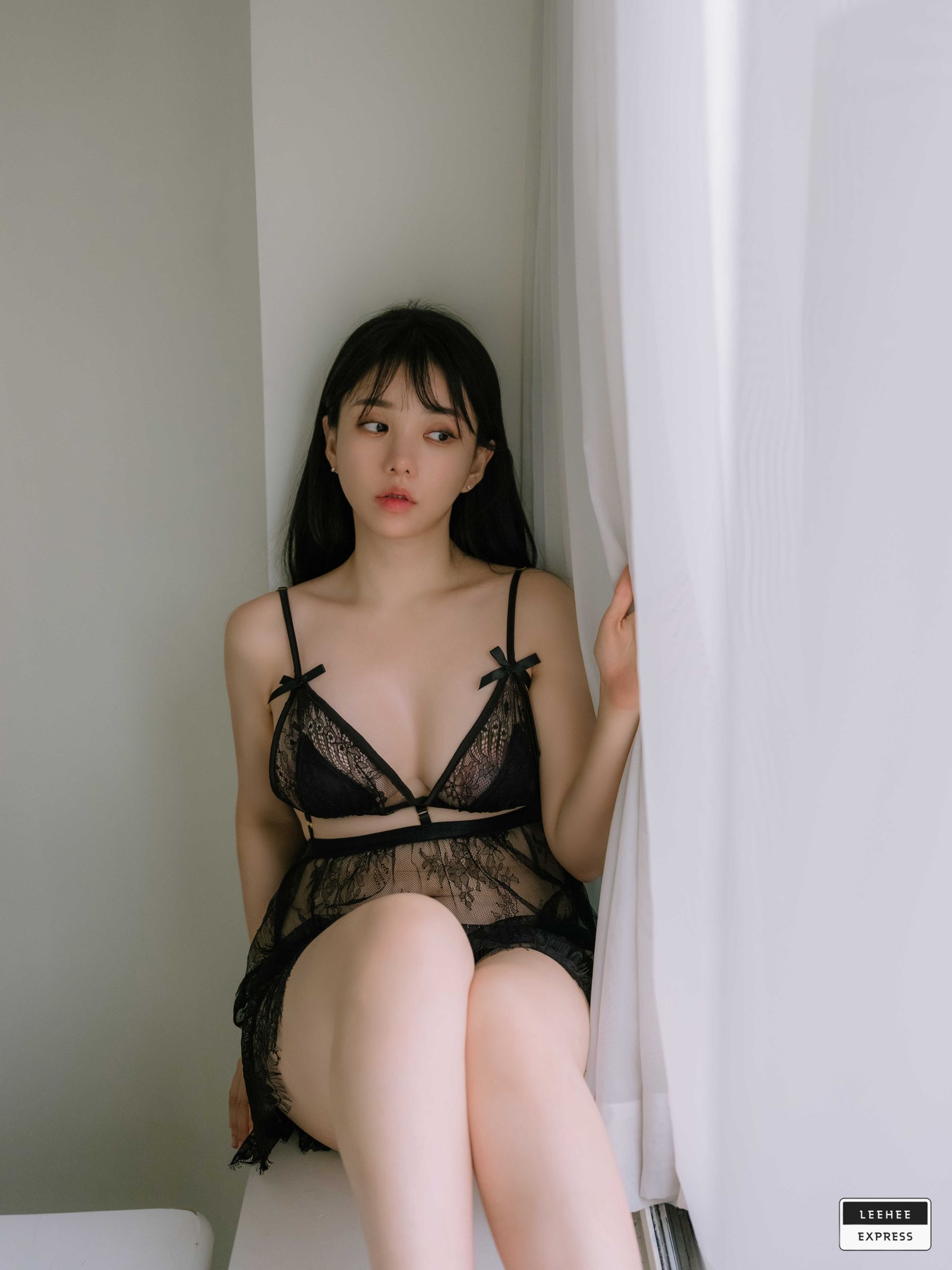 [LEEHEE EXPRESS] LEBE-161 - Yuri/(65P)