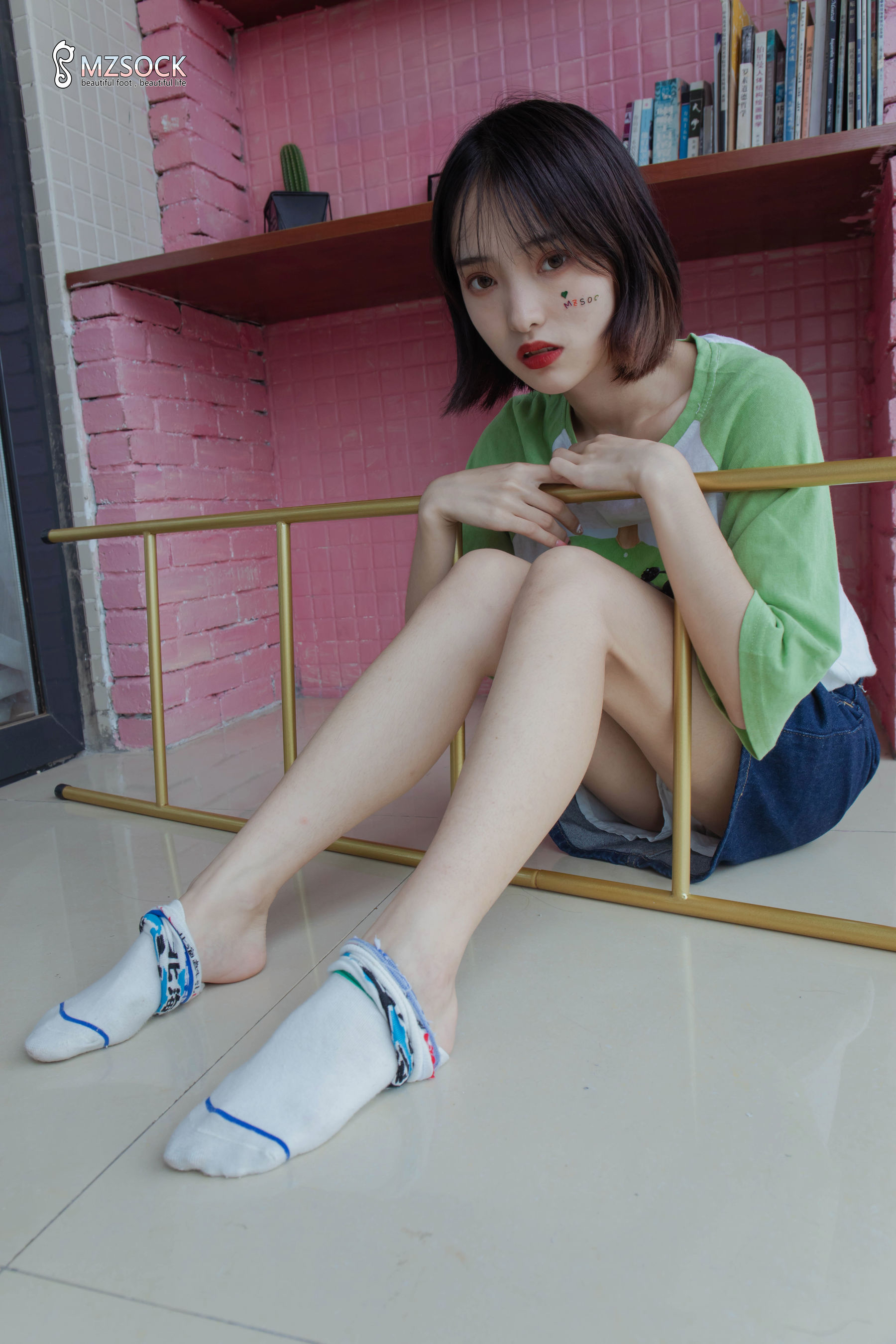 [MZSOCK]爱美足 No.195 茜茜/(84P)