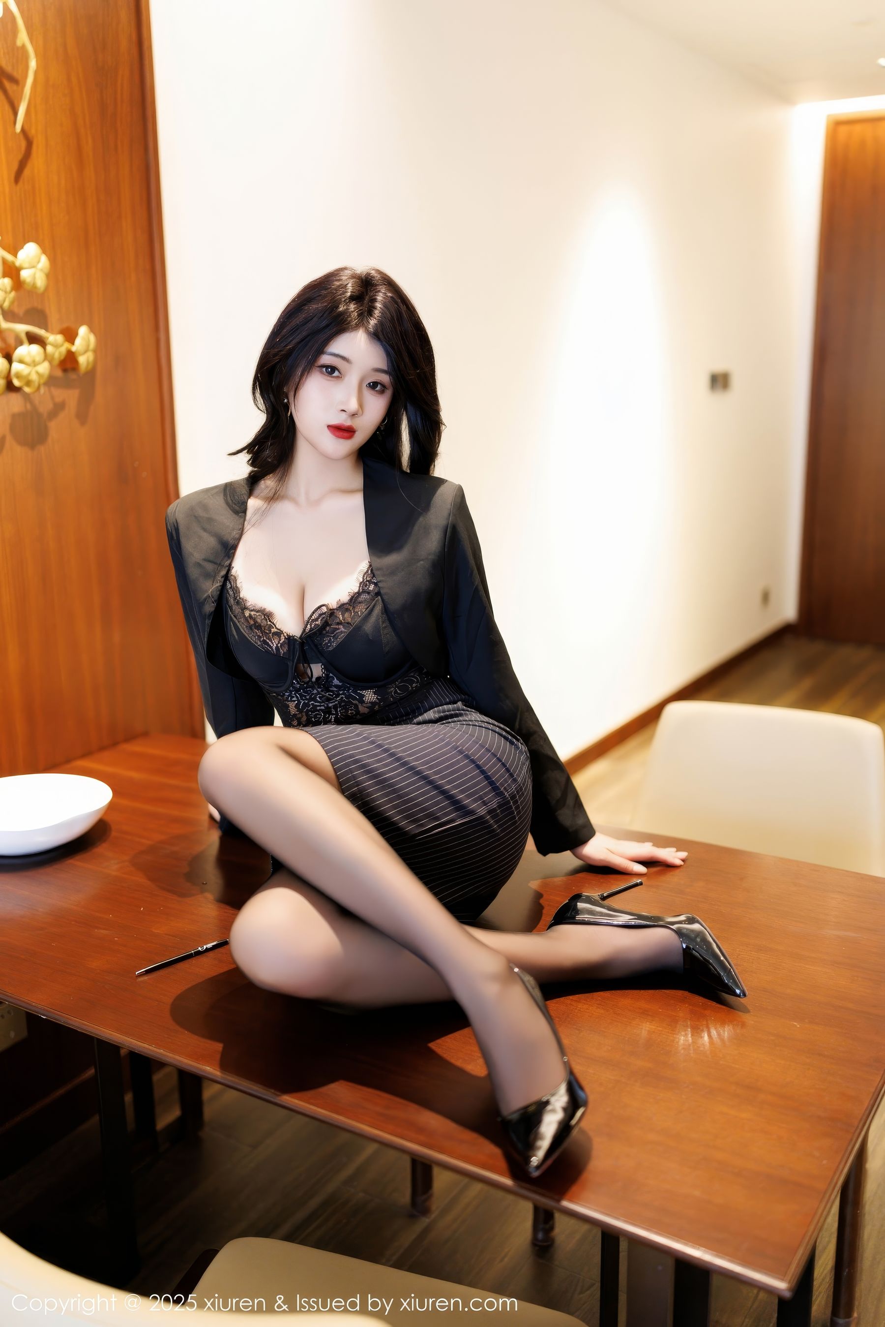 [秀人XiuRen] 2025.01.08 No.9728 南乔/(90P)