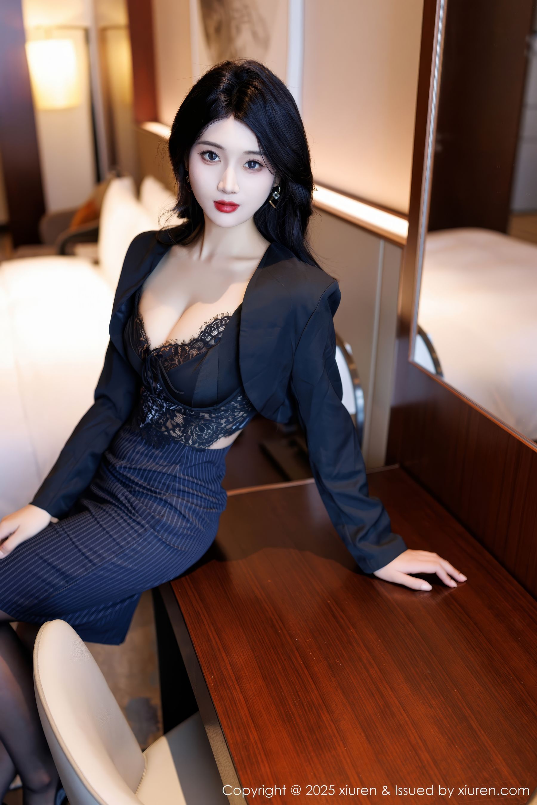 [秀人XiuRen] 2025.01.08 No.9728 南乔/(90P)