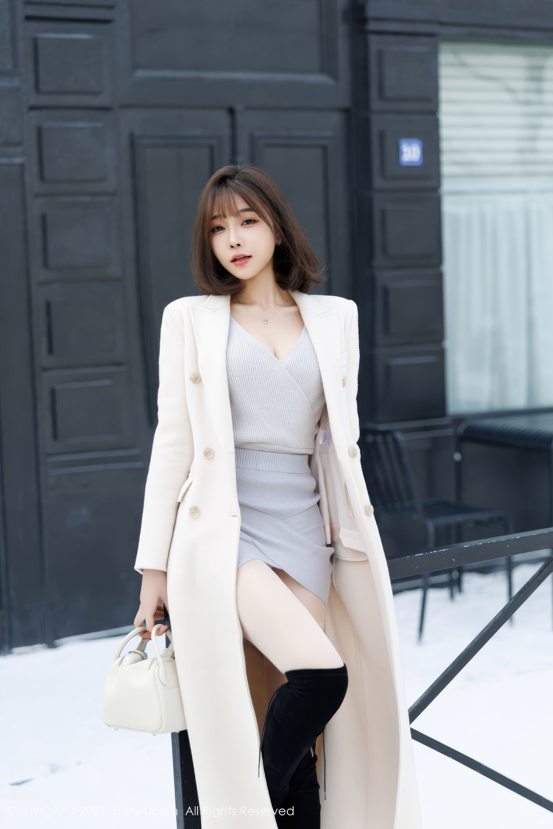 [秀人XiuRen] 2025.01.09 No.9734 徐莉芝Booty/(100P)