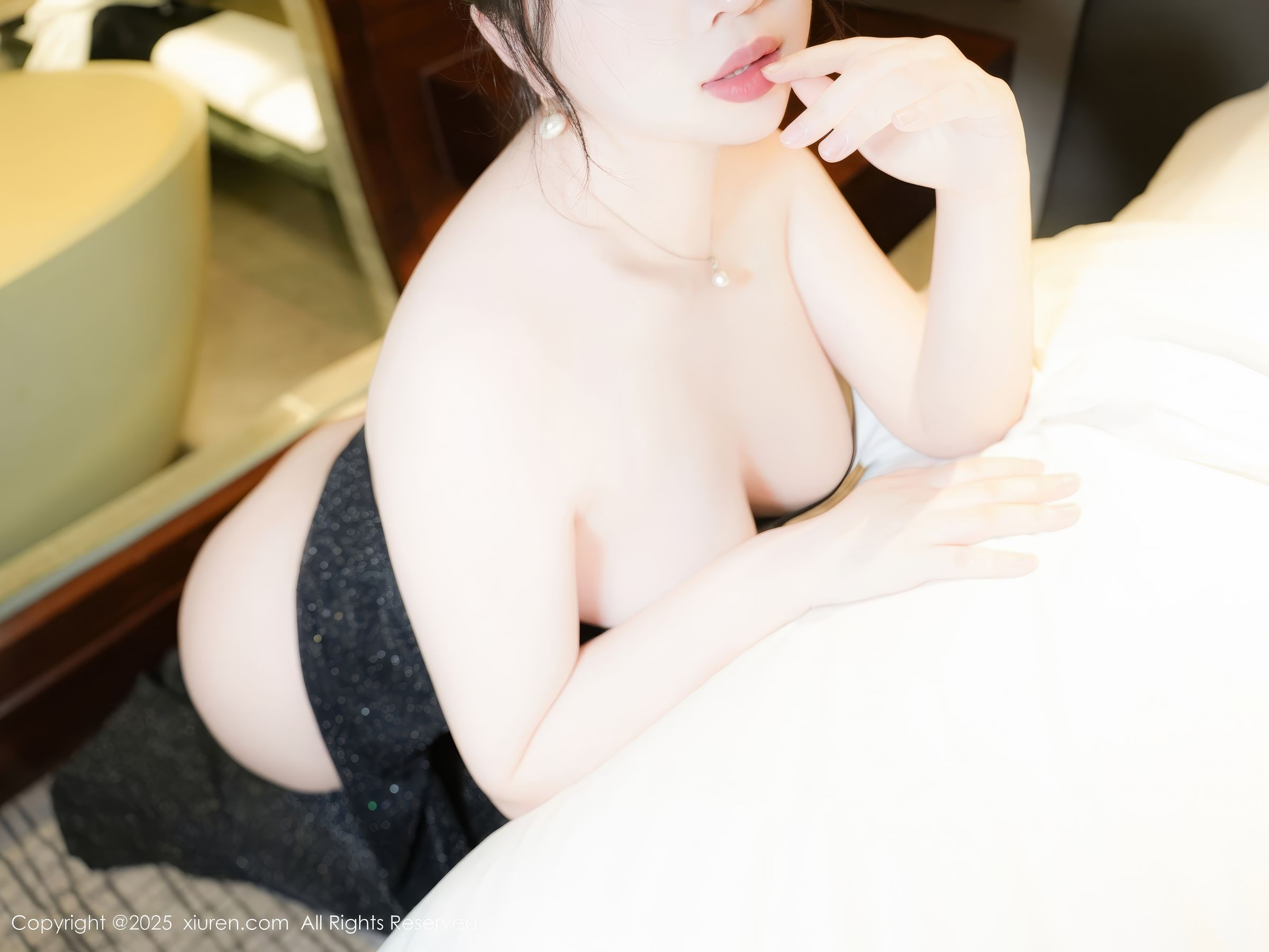 [秀人XiuRen] 2025.01.08 No.9725 风景尤美/(66P)