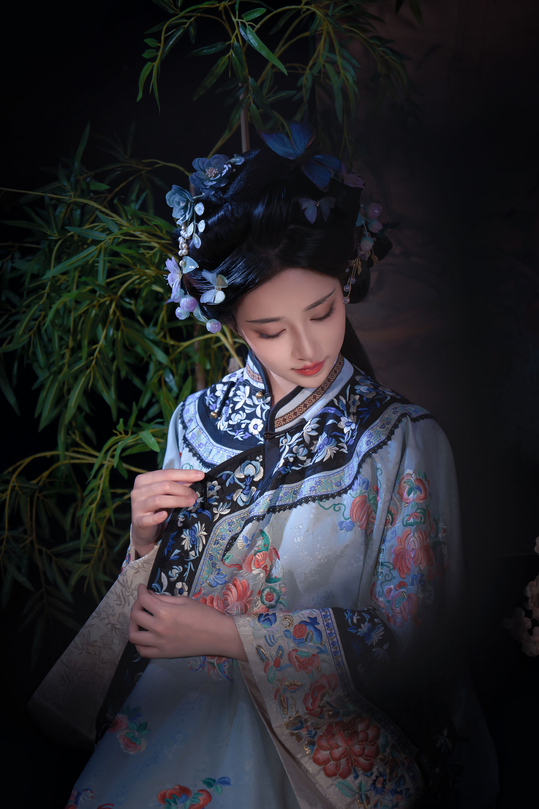 Nnian - 丝兰陵/(29P)