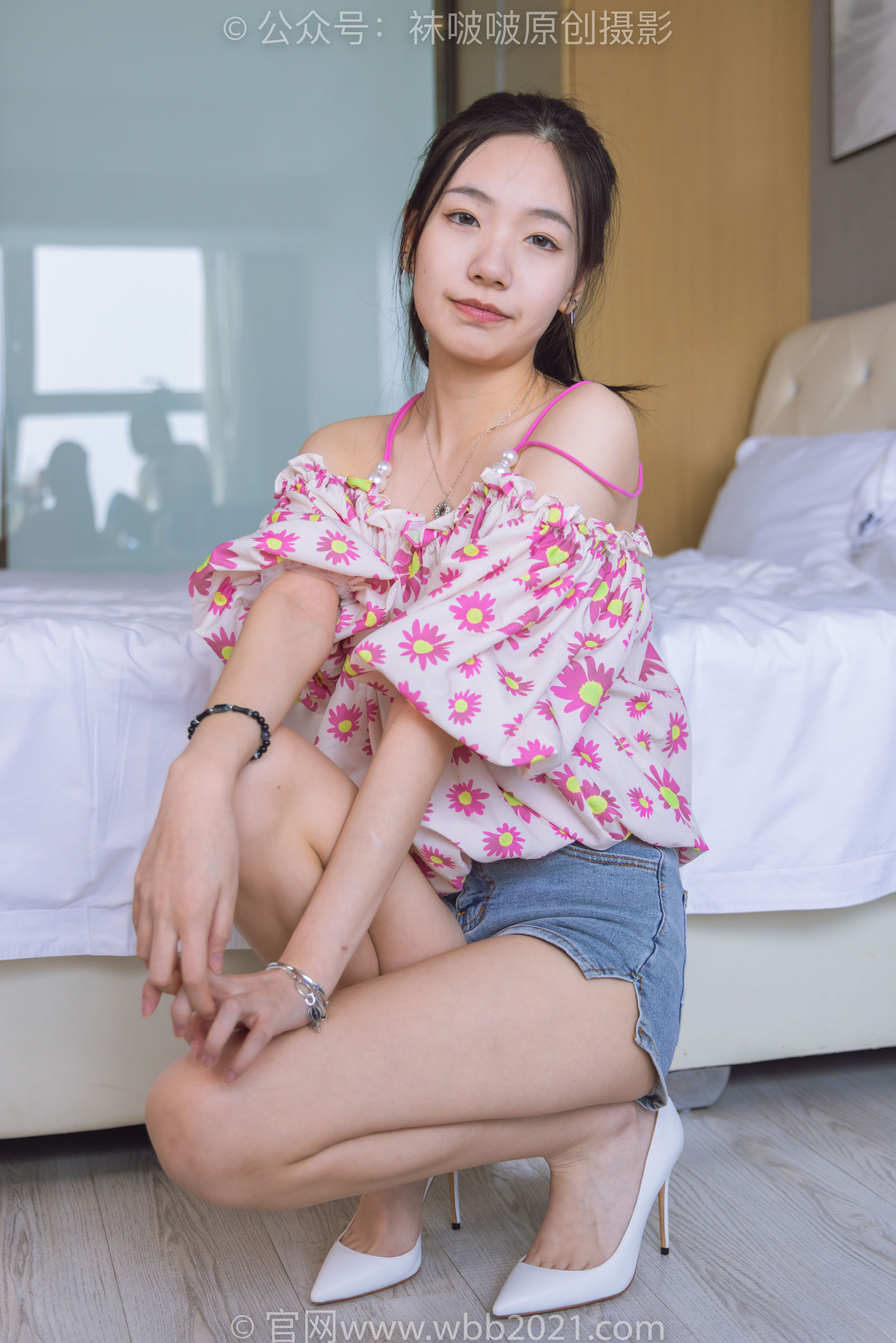 BoBoSocks袜啵啵 No.492 小甜豆 - 高跟鞋、薄肉丝、裸足/(180P)