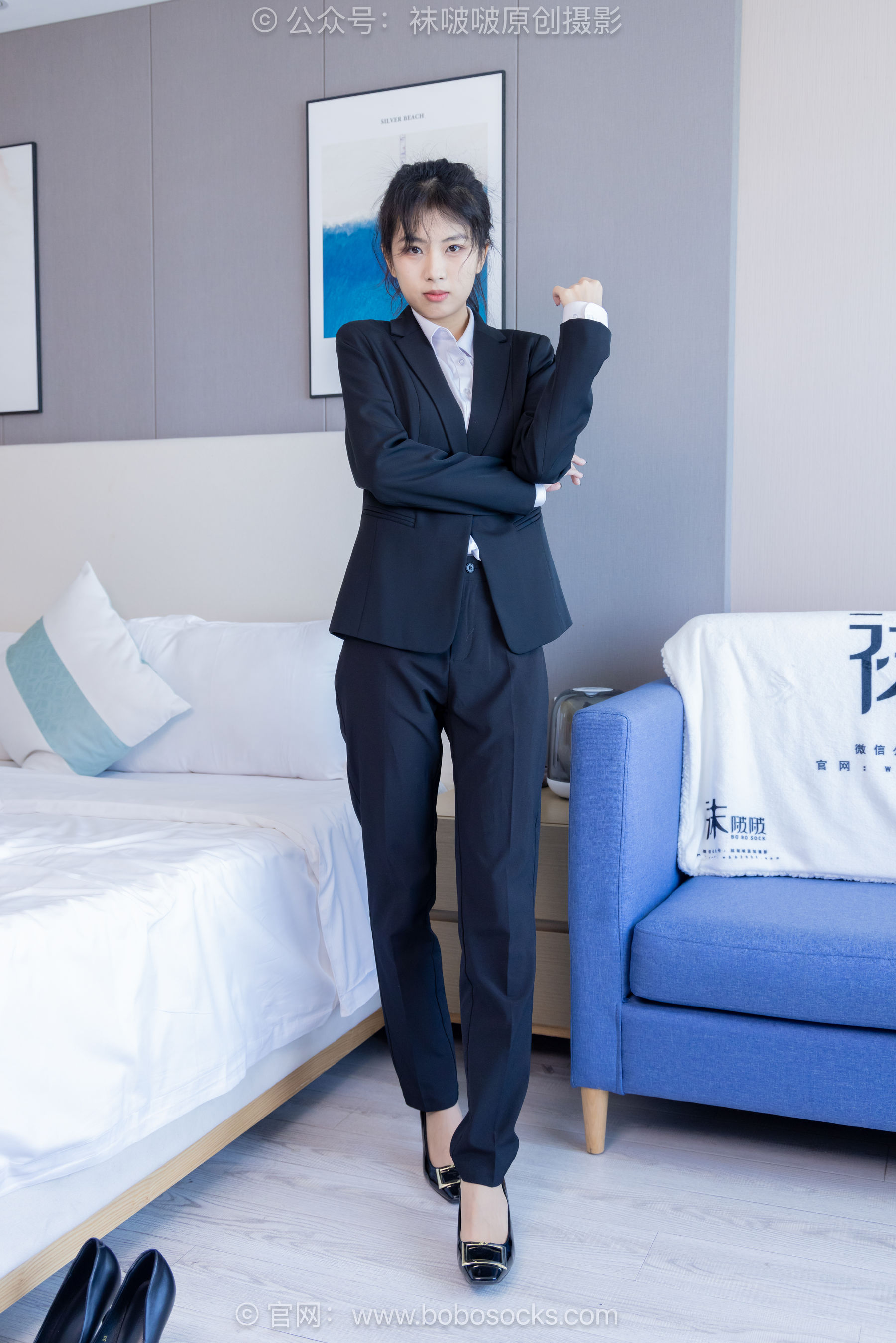 BoBoSocks袜啵啵 No.489 奶油 两双高跟鞋、薄肉丝、ol制服裤里丝、黑色美甲/(151P)