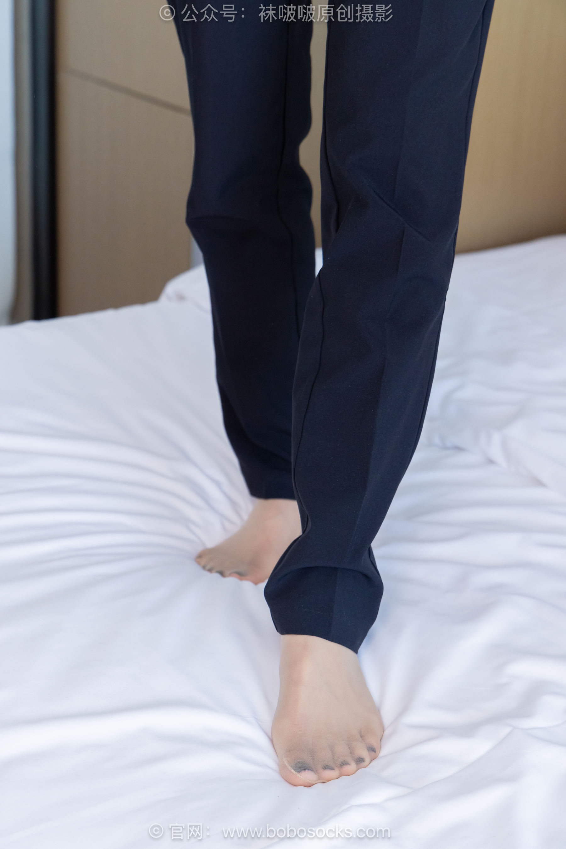 BoBoSocks袜啵啵 No.489 奶油 两双高跟鞋、薄肉丝、ol制服裤里丝、黑色美甲/(151P)