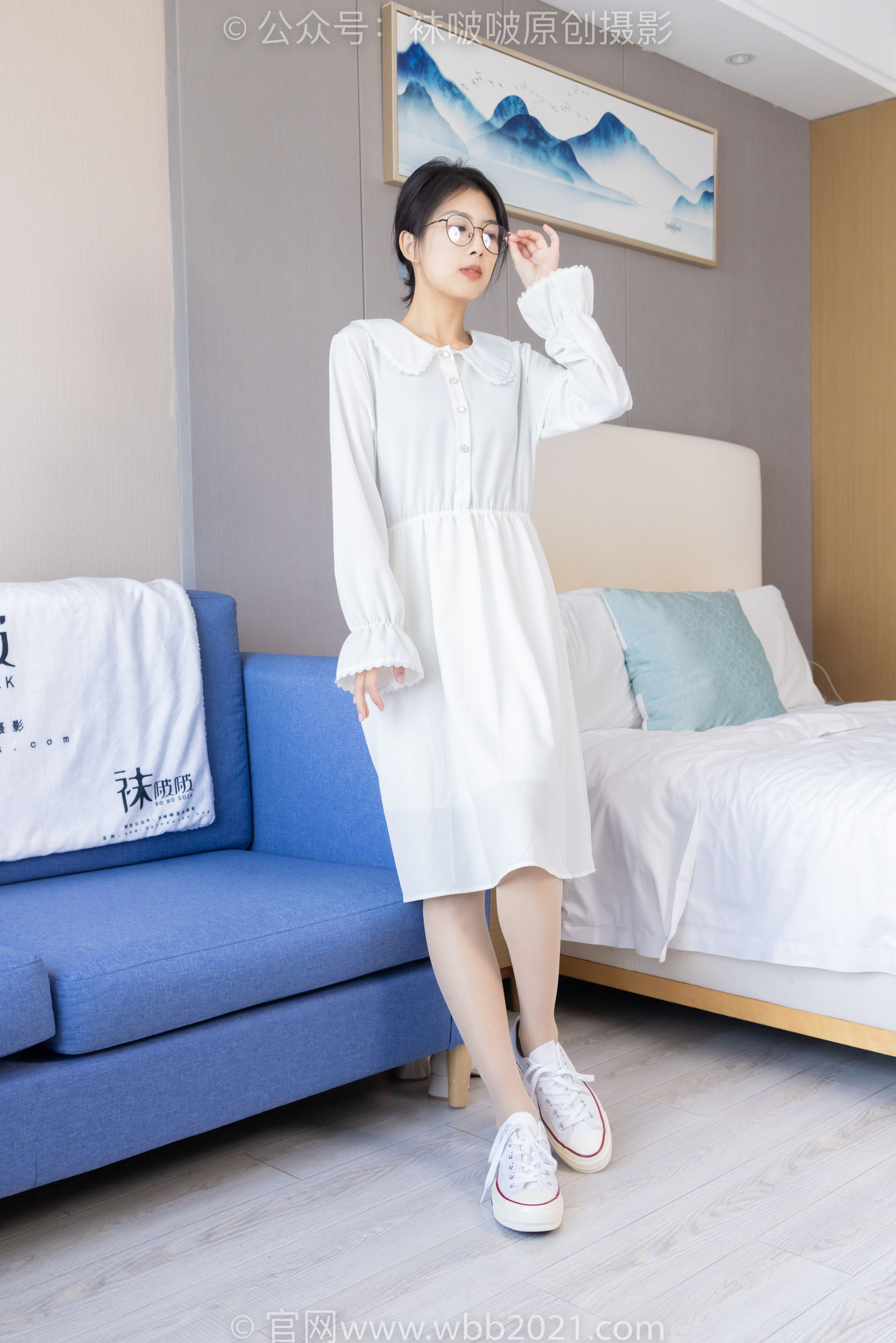 BoBoSocks袜啵啵 No.494 奶油 - 帆布鞋、薄肉丝、薄肉丝踩小蛋糕剧情/(160P)