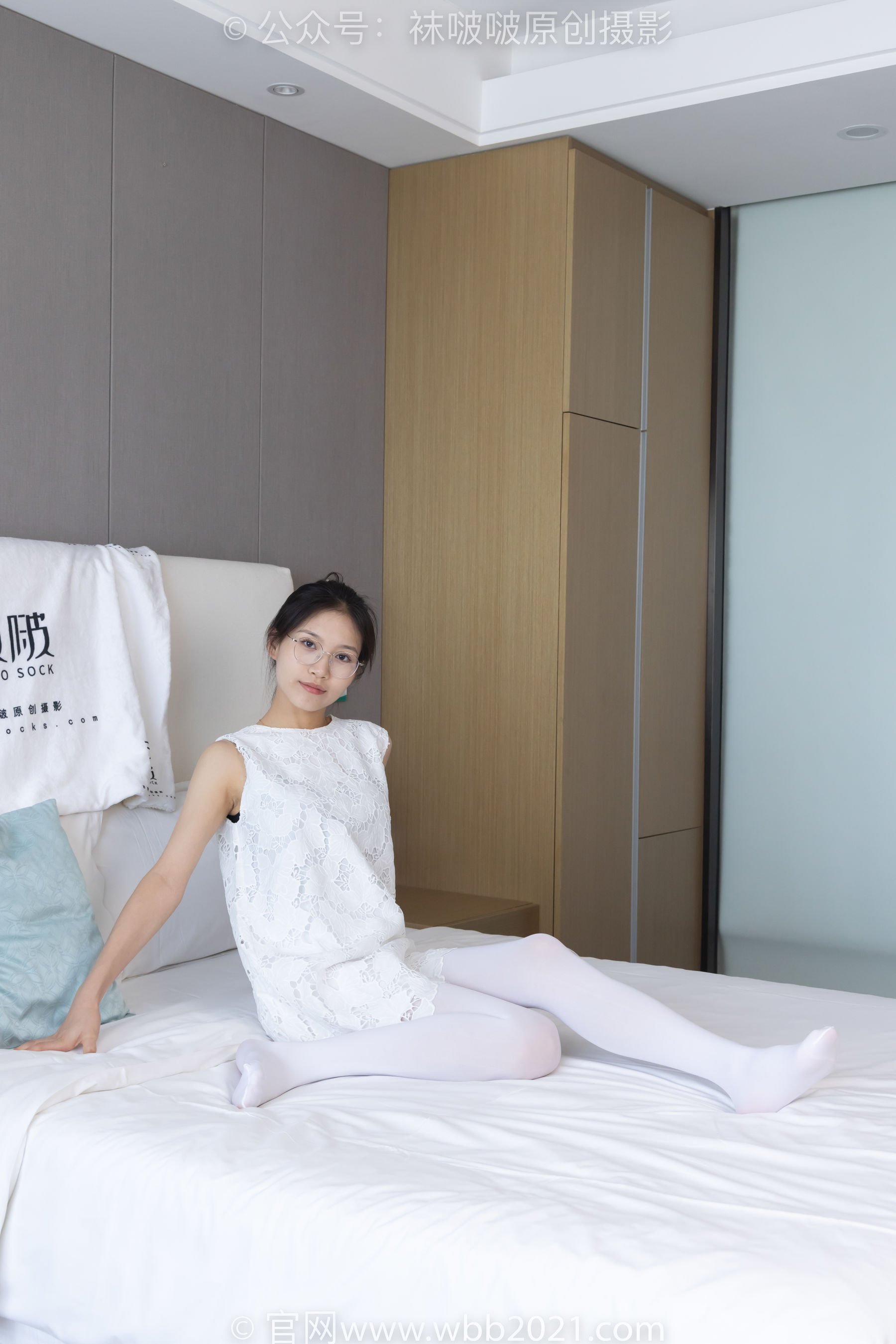 BoBoSocks袜啵啵 No.491 芝士 - 两双平底鞋、薄肉丝、厚白丝、裸足/(140P)