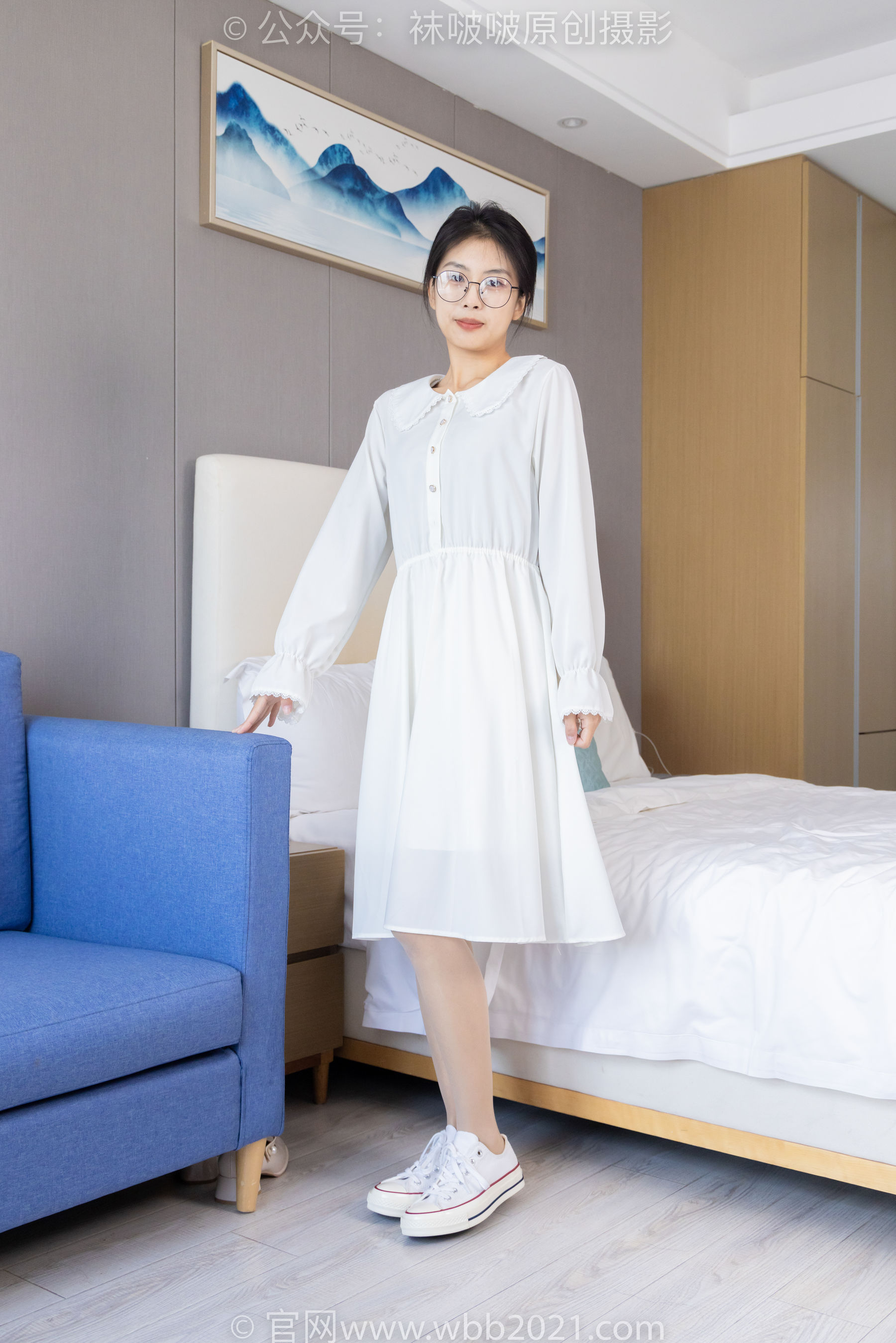 BoBoSocks袜啵啵 No.494 奶油 - 帆布鞋、薄肉丝、薄肉丝踩小蛋糕剧情/(160P)