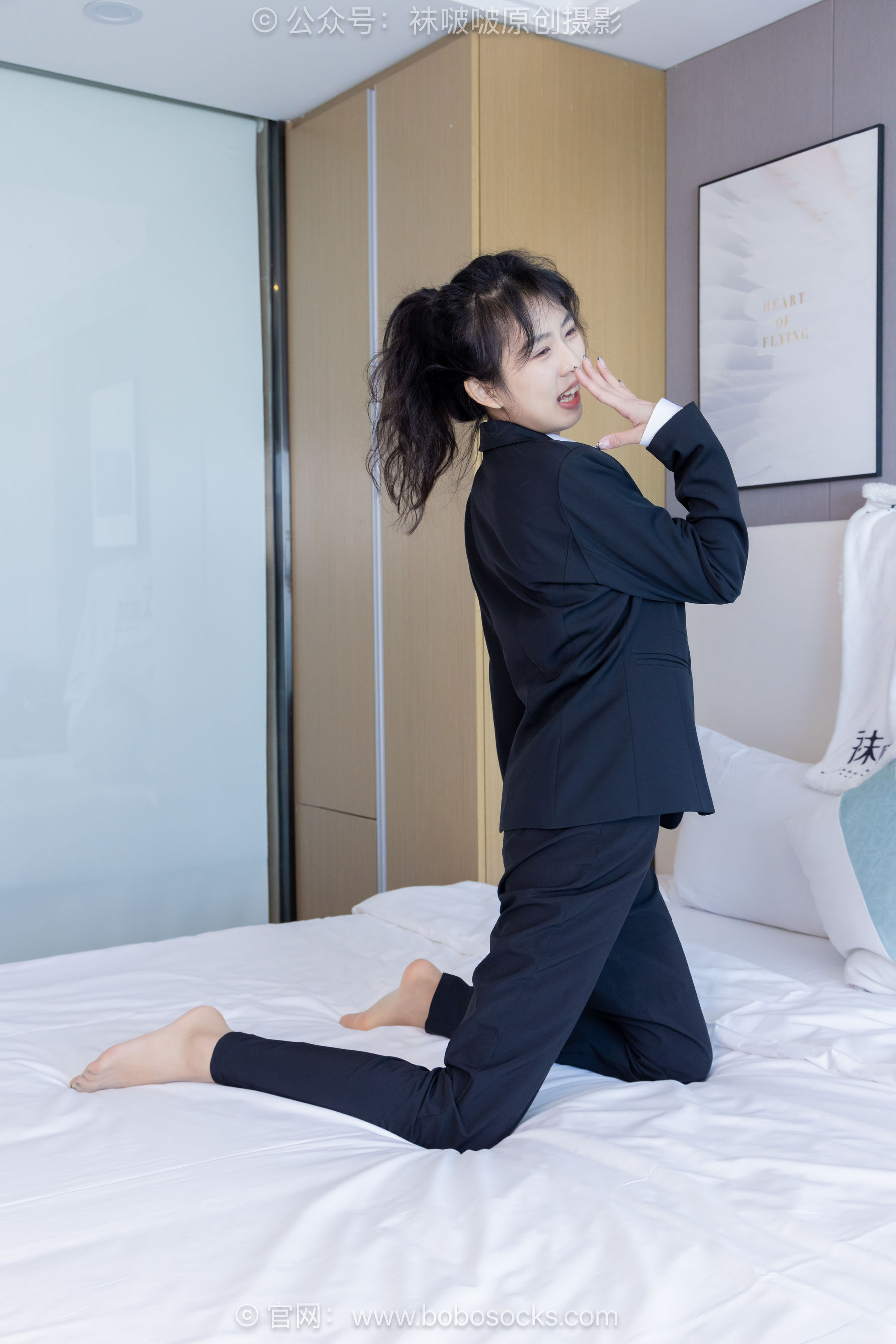 BoBoSocks袜啵啵 No.489 奶油 两双高跟鞋、薄肉丝、ol制服裤里丝、黑色美甲/(151P)