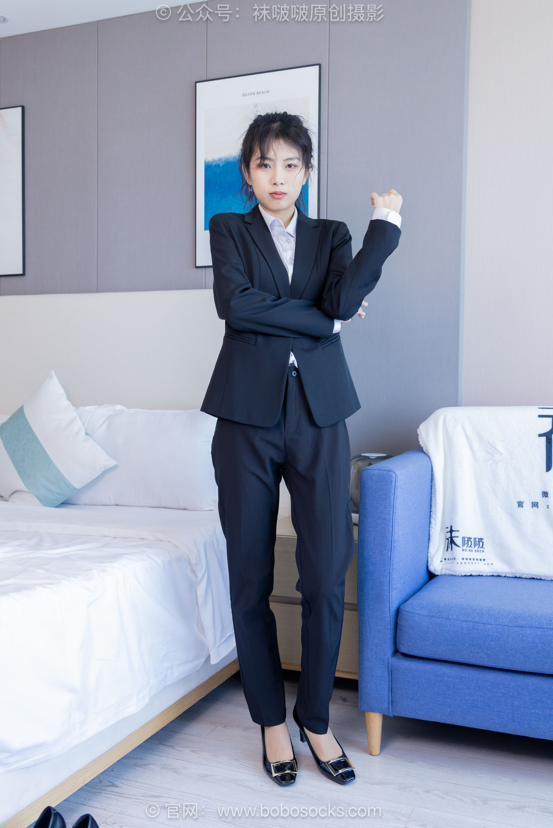 BoBoSocks袜啵啵 No.489 奶油 两双高跟鞋、薄肉丝、ol制服裤里丝、黑色美甲/(151P)