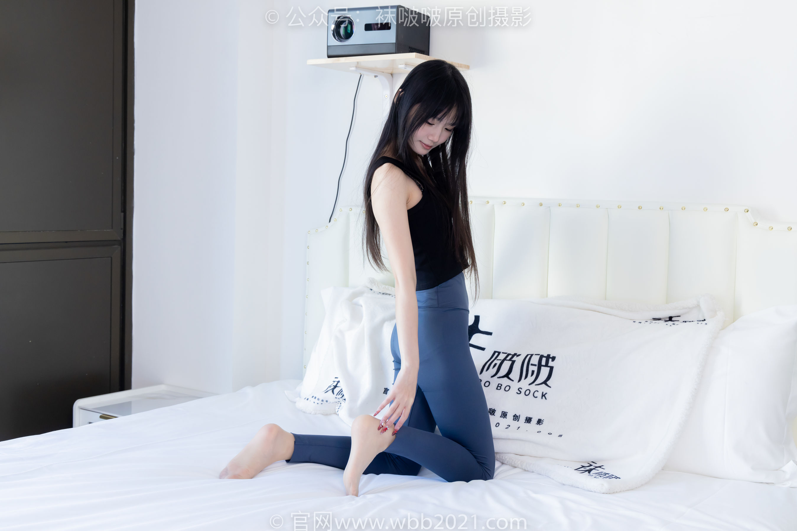 BoBoSocks袜啵啵 No.493 甜甜圈 - 运动鞋、薄肉丝、瑜伽裤裤里丝/(140P)