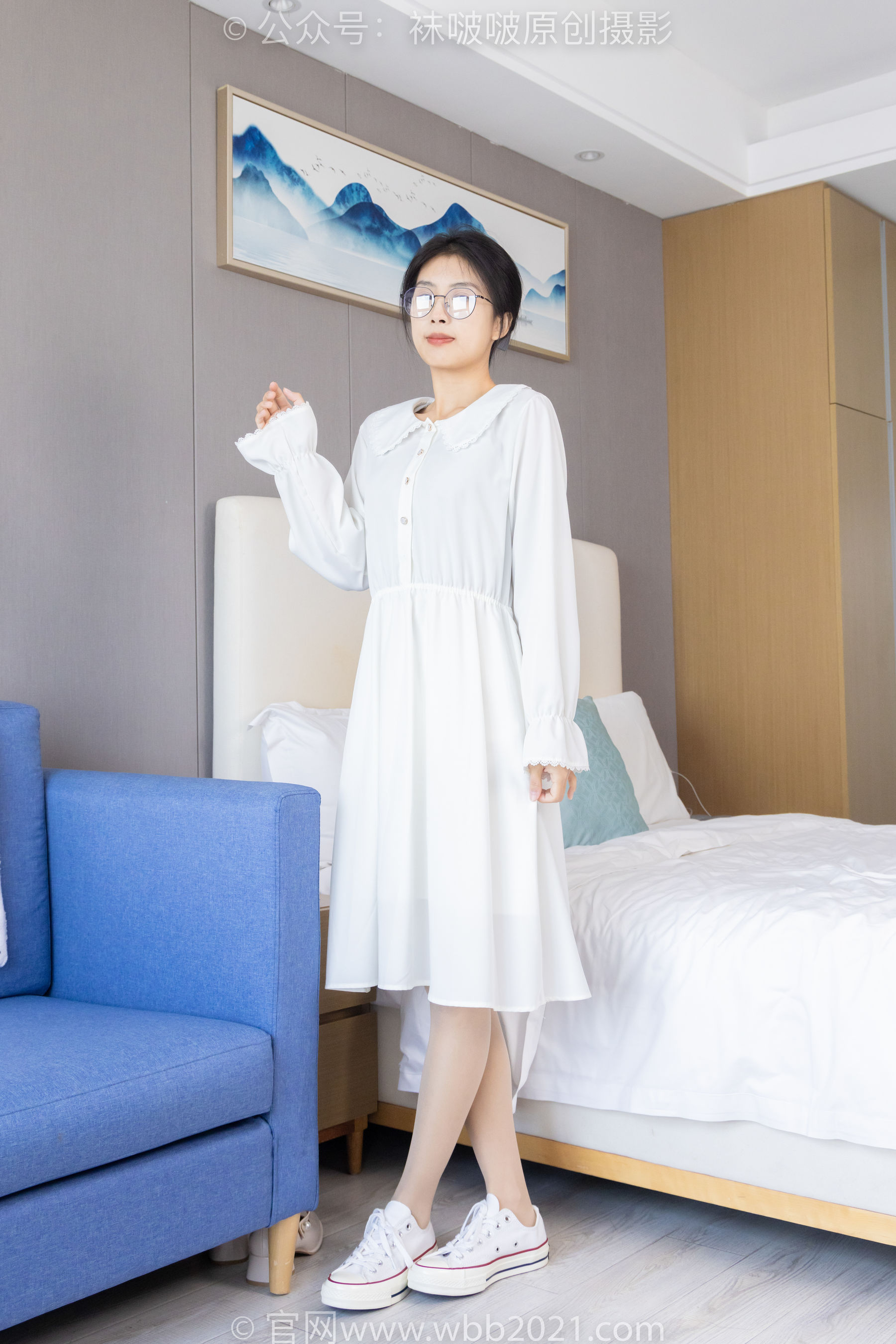 BoBoSocks袜啵啵 No.494 奶油 - 帆布鞋、薄肉丝、薄肉丝踩小蛋糕剧情/(160P)