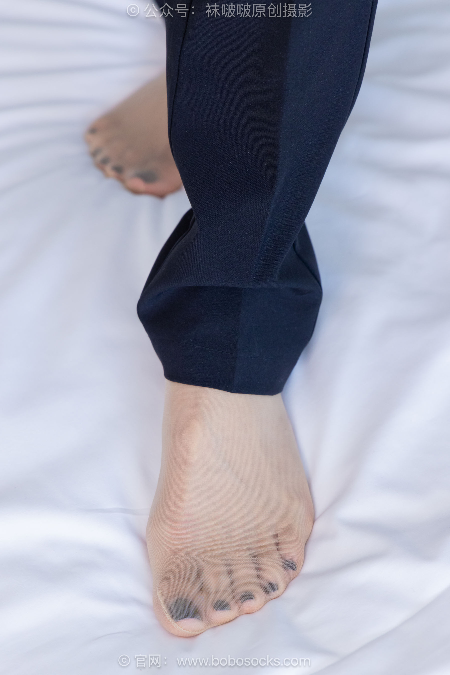 BoBoSocks袜啵啵 No.489 奶油 两双高跟鞋、薄肉丝、ol制服裤里丝、黑色美甲/(151P)