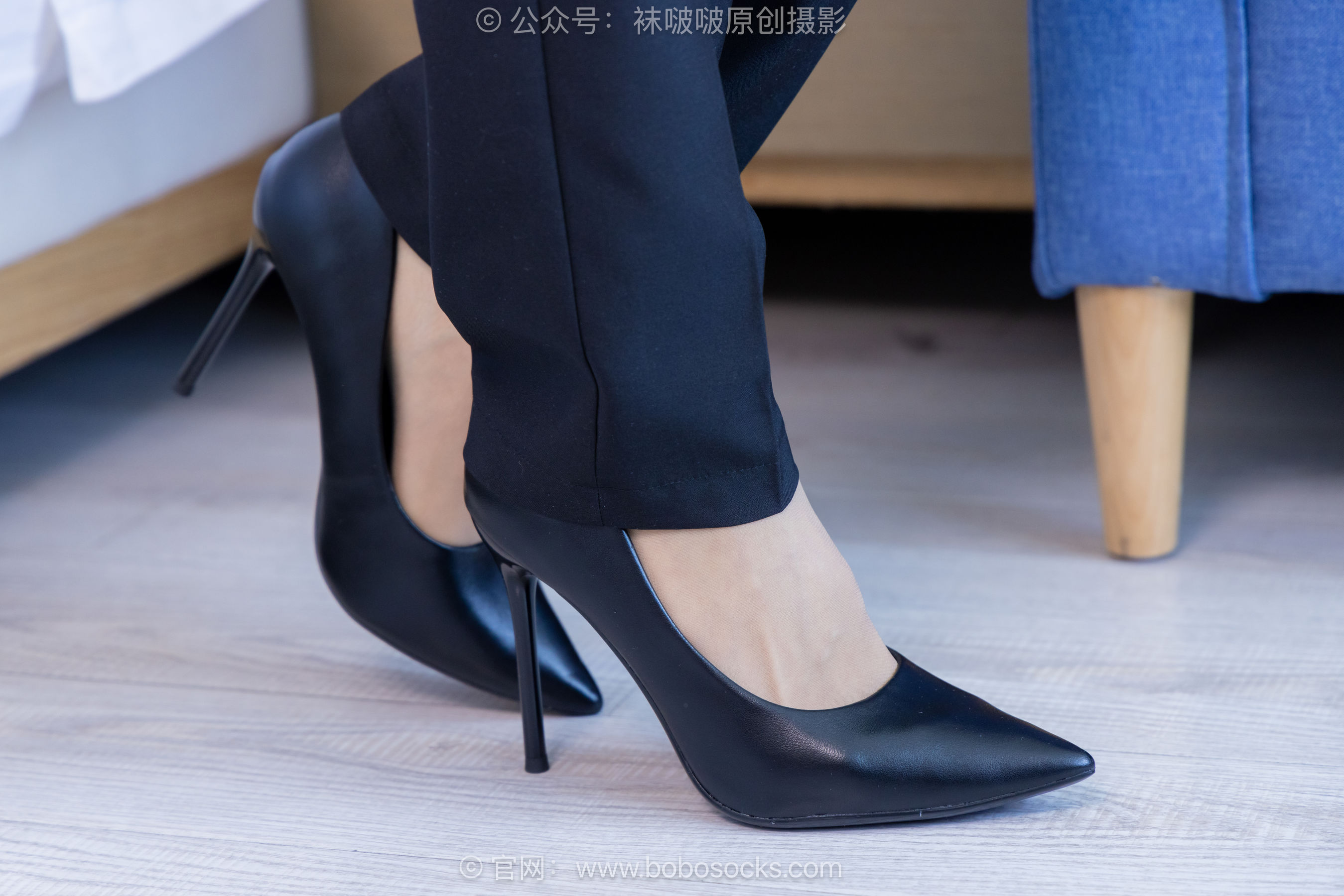 BoBoSocks袜啵啵 No.489 奶油 两双高跟鞋、薄肉丝、ol制服裤里丝、黑色美甲/(151P)