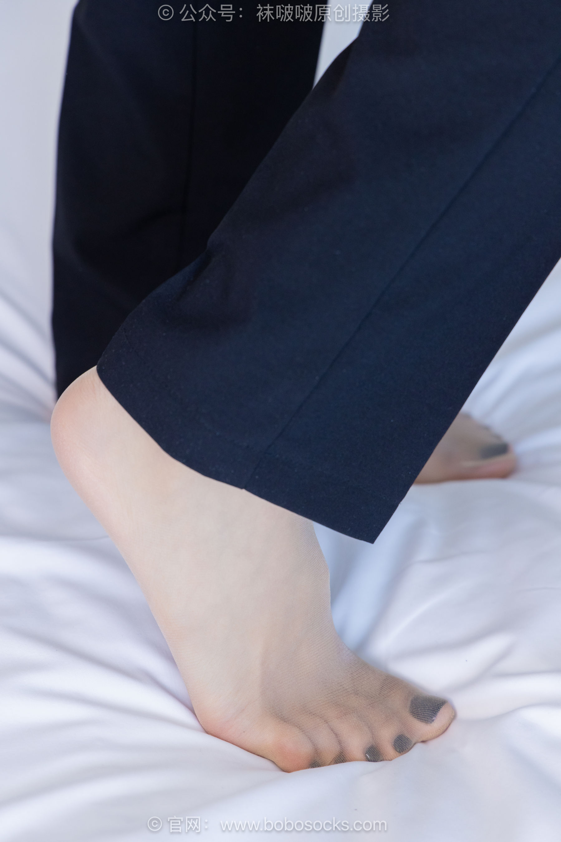 BoBoSocks袜啵啵 No.489 奶油 两双高跟鞋、薄肉丝、ol制服裤里丝、黑色美甲/(151P)