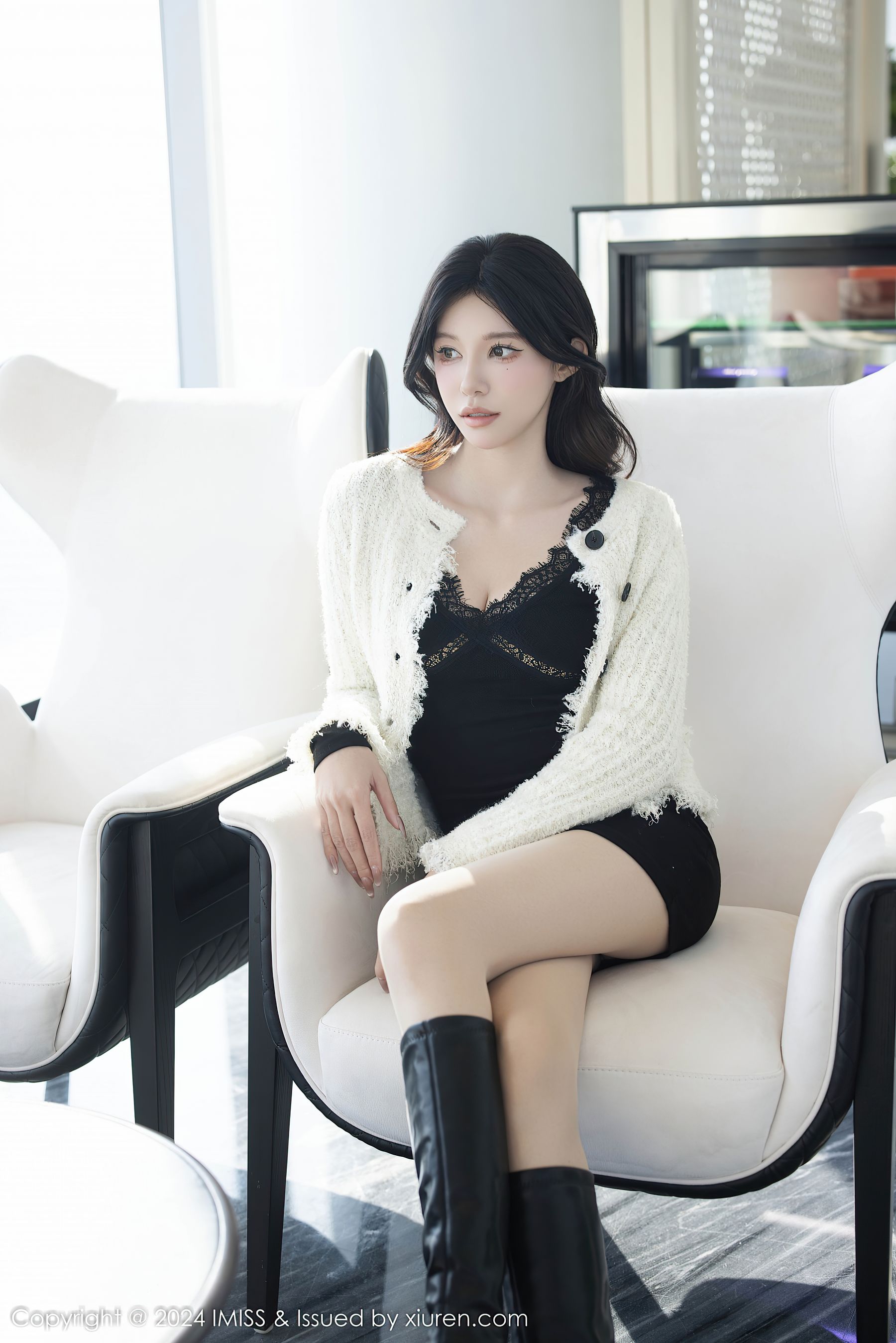 [IMiss]爱蜜社 2024.12.25 Vol.780 泥鳅鳅/(51P)