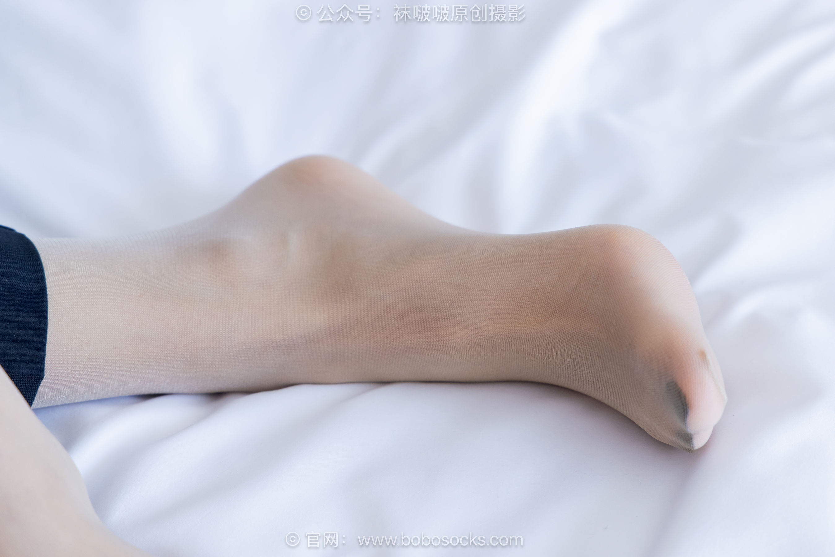 BoBoSocks袜啵啵 No.489 奶油 两双高跟鞋、薄肉丝、ol制服裤里丝、黑色美甲/(151P)