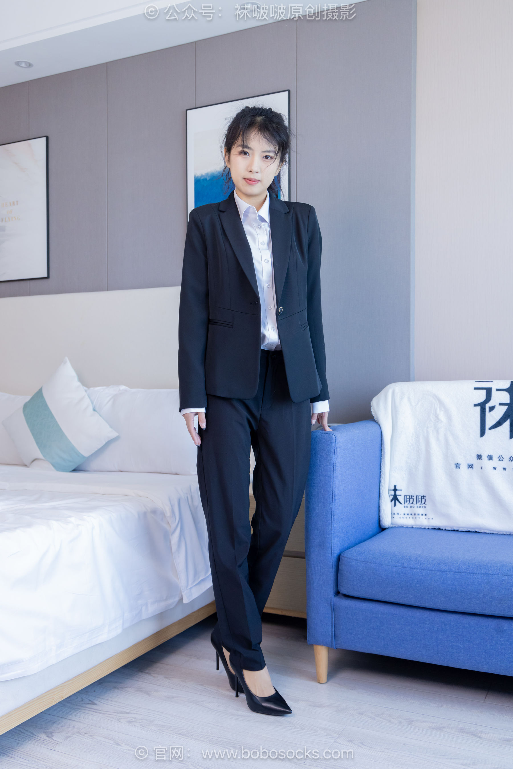 BoBoSocks袜啵啵 No.489 奶油 两双高跟鞋、薄肉丝、ol制服裤里丝、黑色美甲/(151P)