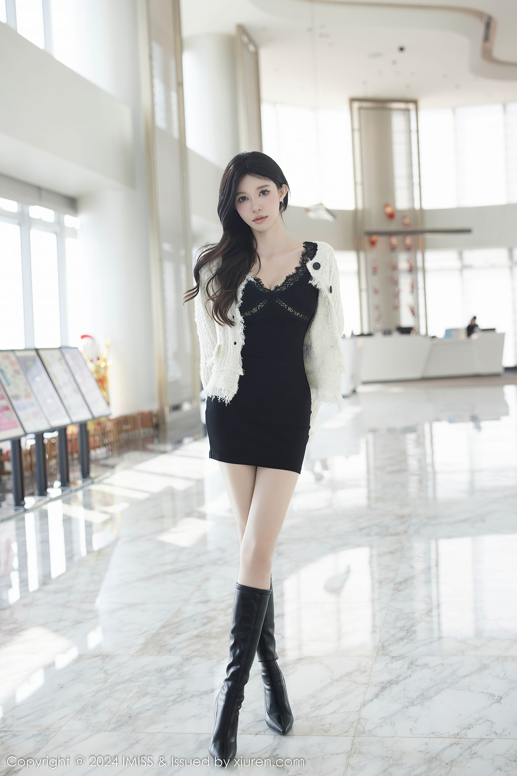 [IMiss]爱蜜社 2024.12.25 Vol.780 泥鳅鳅/(51P)