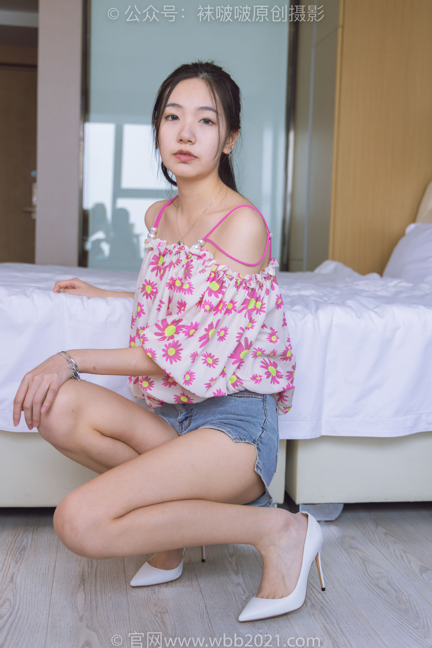 BoBoSocks袜啵啵 No.492 小甜豆 - 高跟鞋、薄肉丝、裸足/(180P)