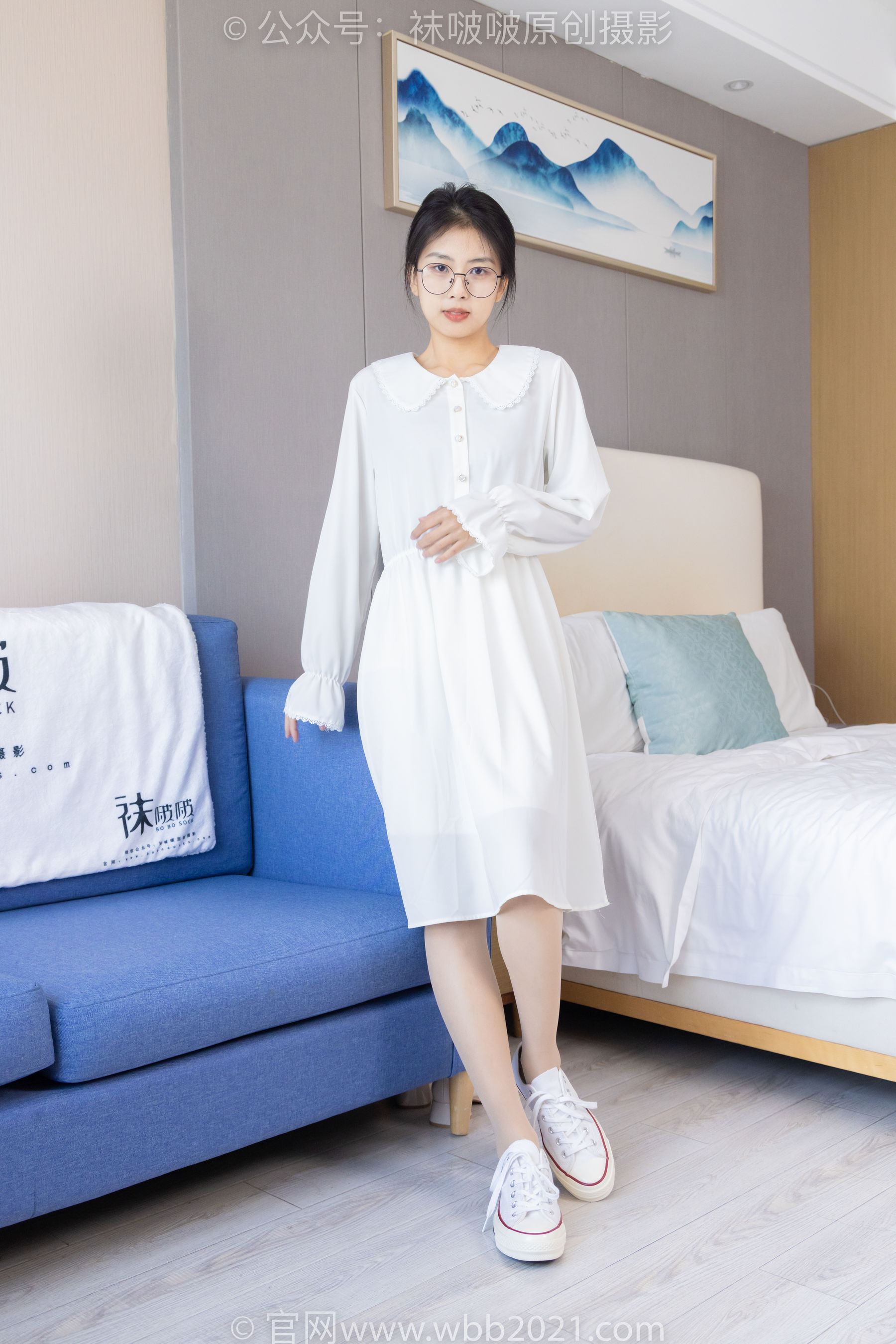 BoBoSocks袜啵啵 No.494 奶油 - 帆布鞋、薄肉丝、薄肉丝踩小蛋糕剧情/(160P)