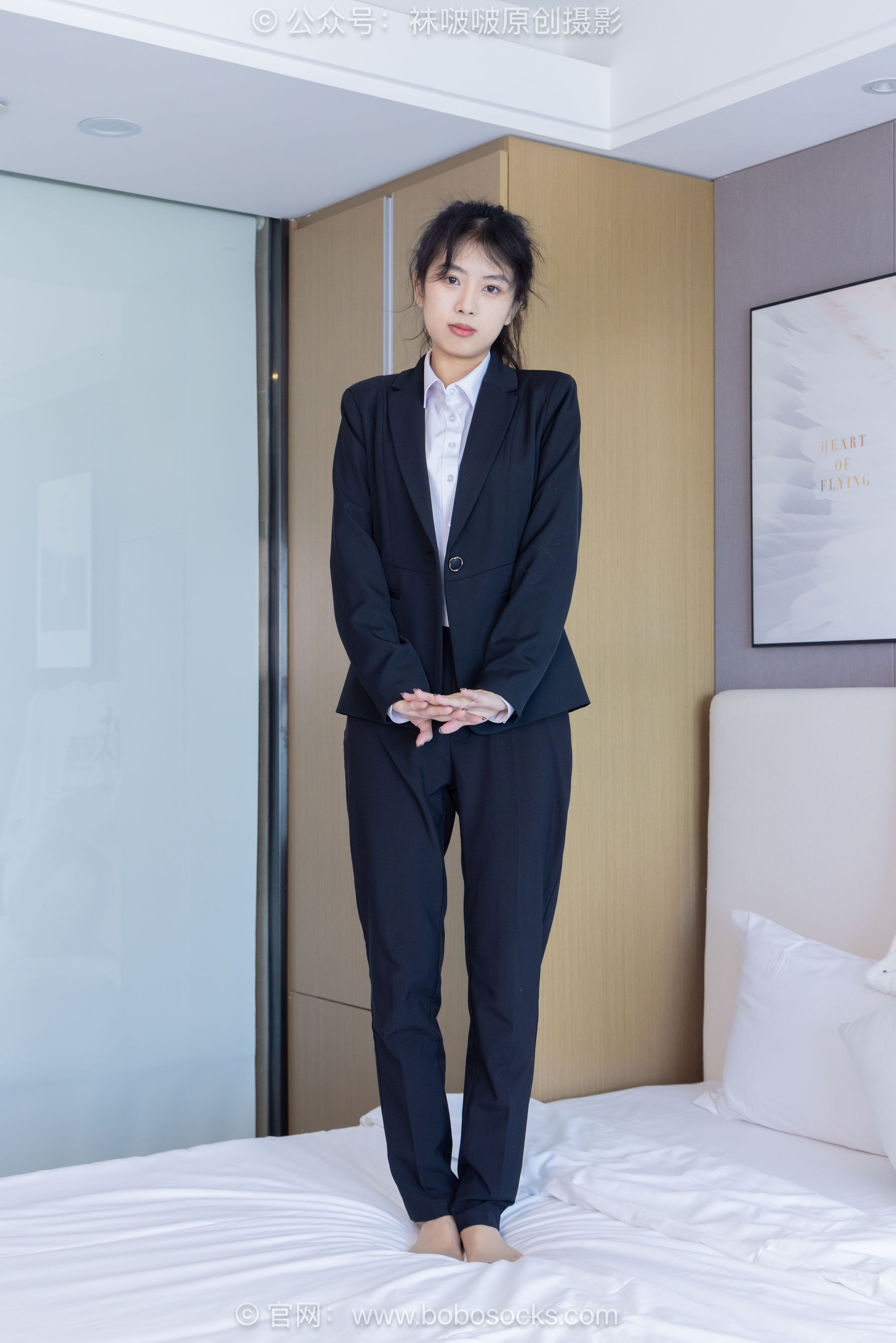 BoBoSocks袜啵啵 No.489 奶油 两双高跟鞋、薄肉丝、ol制服裤里丝、黑色美甲/(151P)