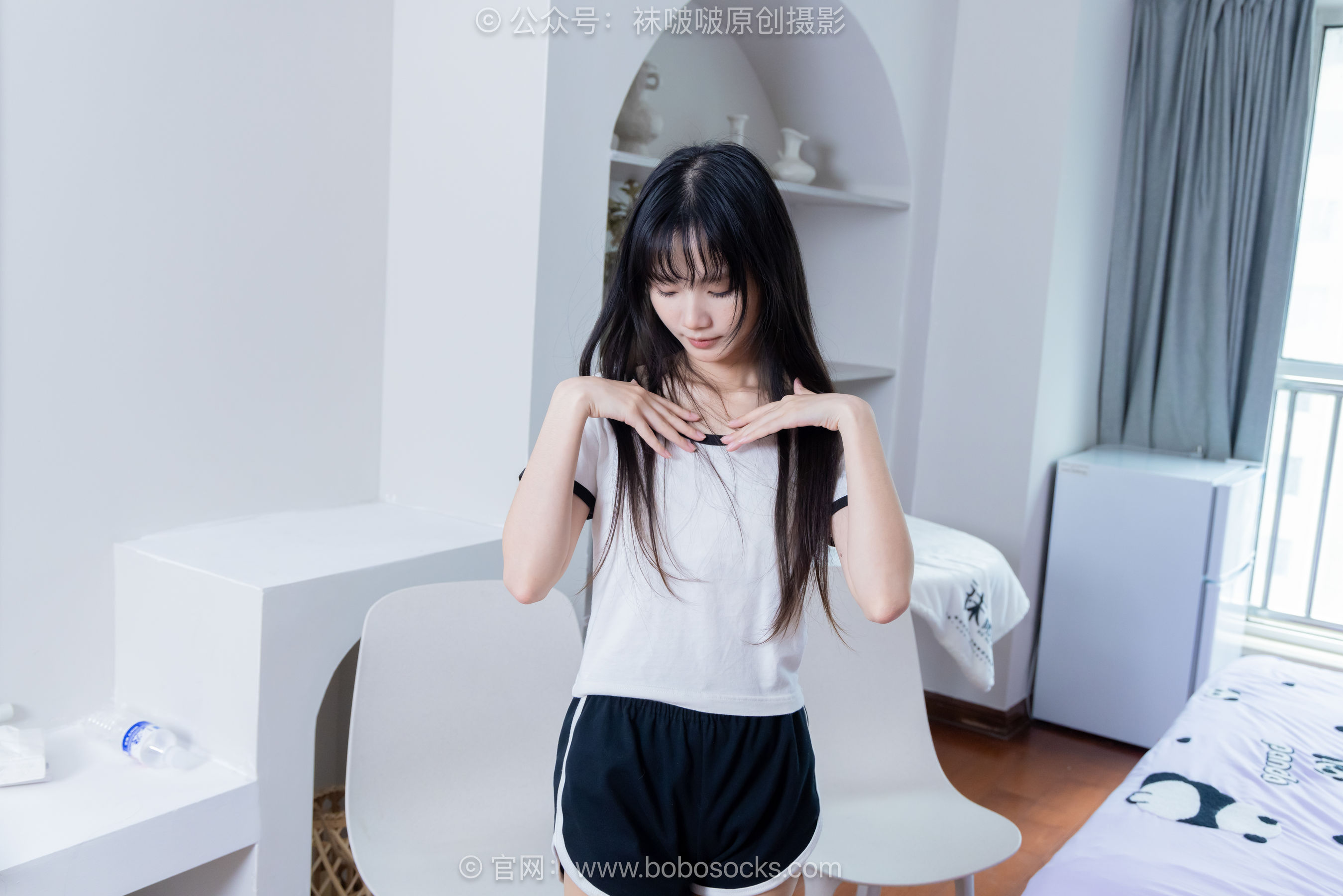 BoBoSocks袜啵啵 No.488 甜甜圈 板鞋、白棉袜、薄肉丝/(146P)