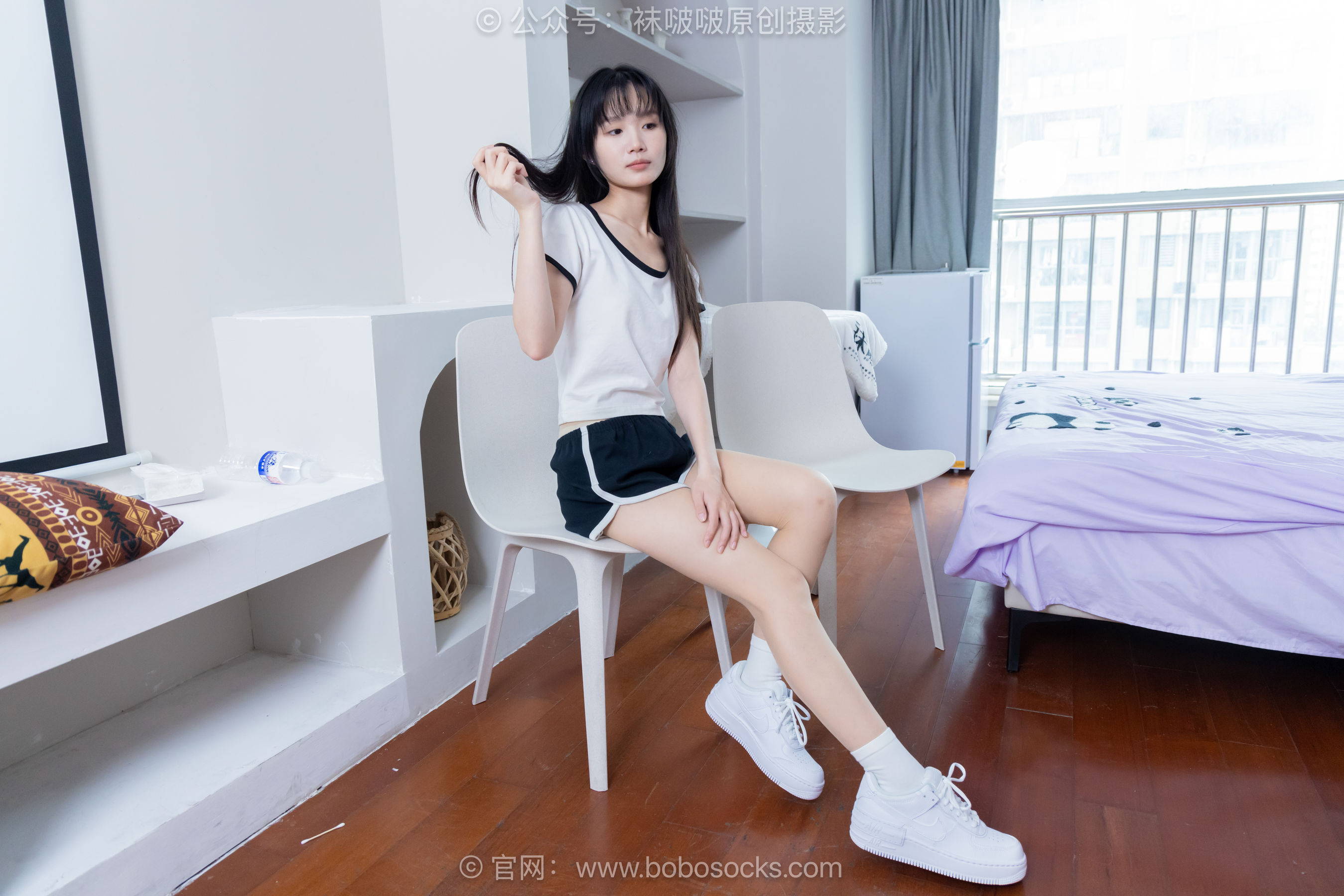 BoBoSocks袜啵啵 No.488 甜甜圈 板鞋、白棉袜、薄肉丝/(146P)