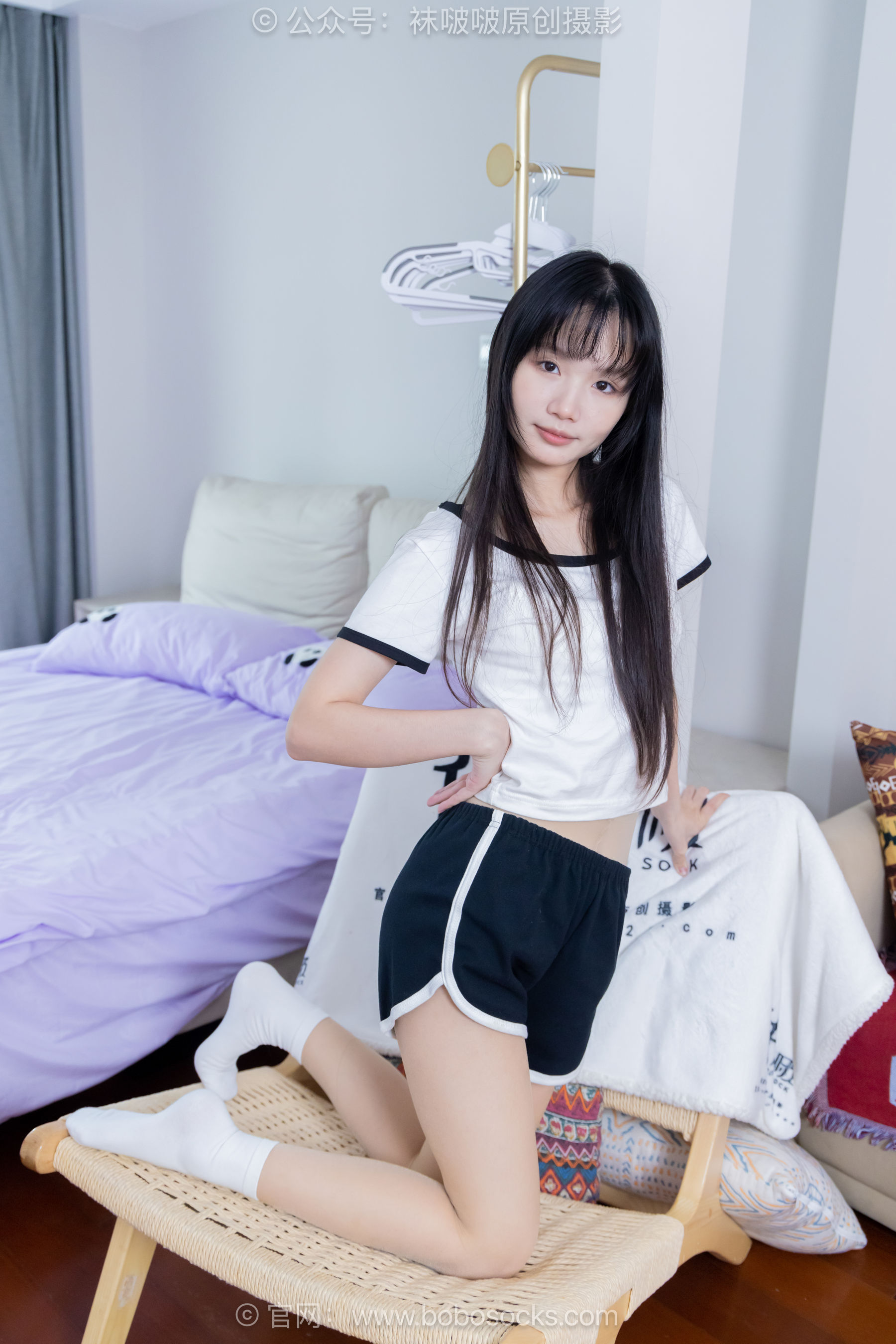 BoBoSocks袜啵啵 No.488 甜甜圈 板鞋、白棉袜、薄肉丝/(146P)