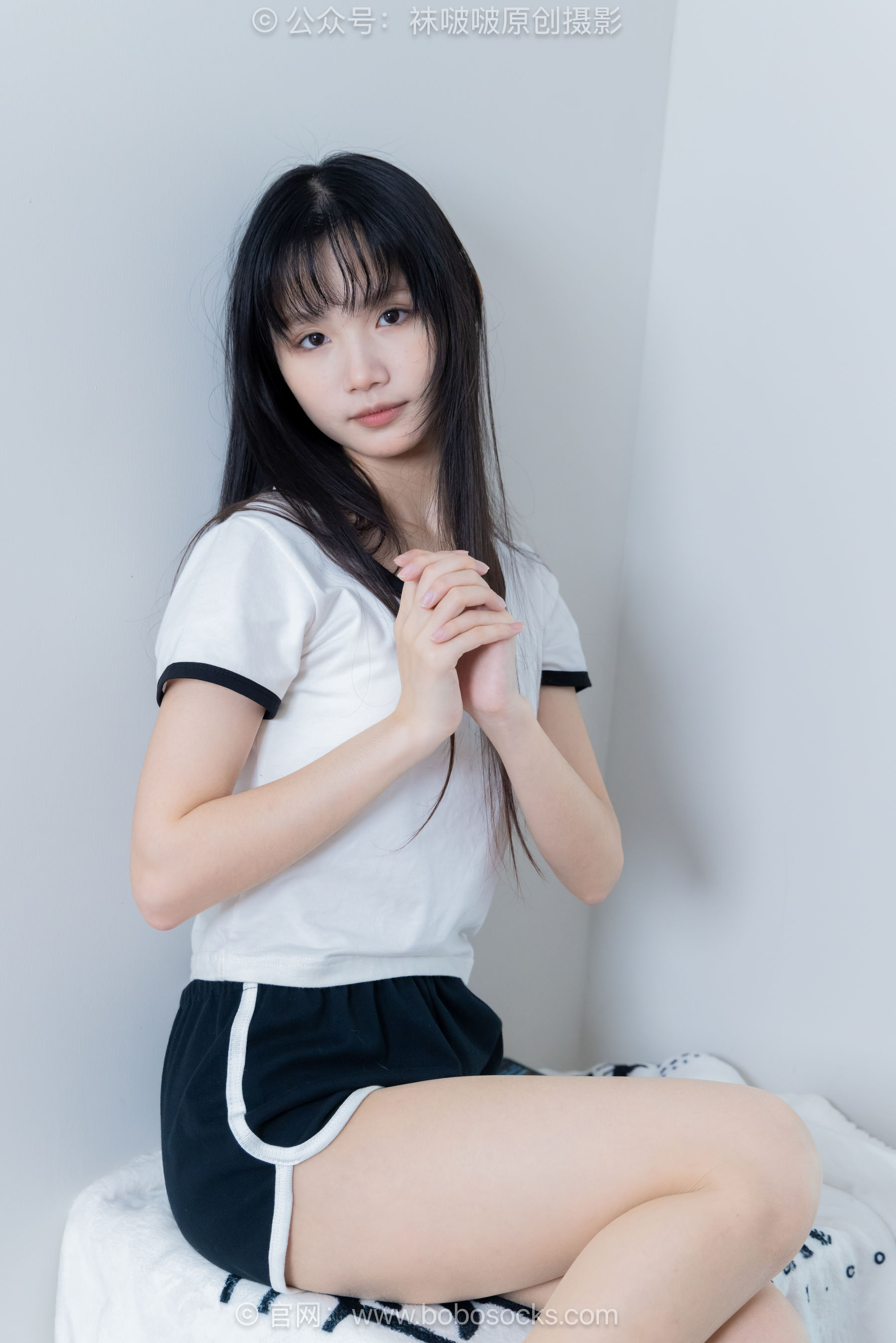 BoBoSocks袜啵啵 No.488 甜甜圈 板鞋、白棉袜、薄肉丝/(146P)