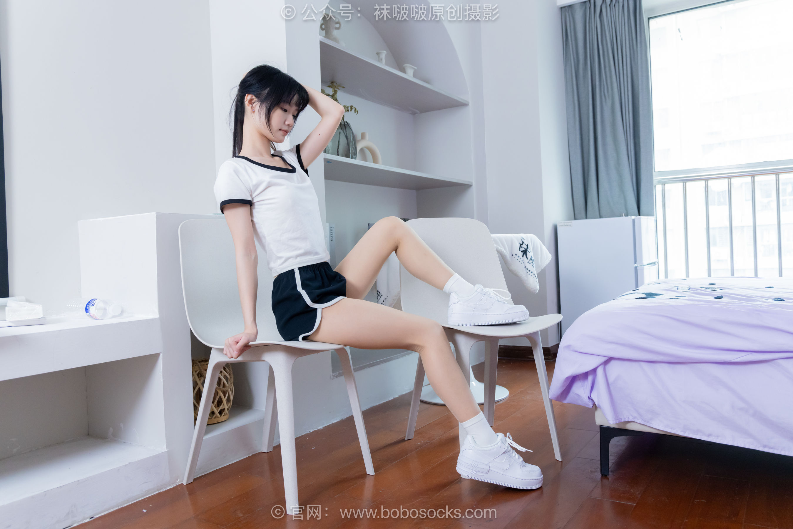 BoBoSocks袜啵啵 No.488 甜甜圈 板鞋、白棉袜、薄肉丝/(146P)