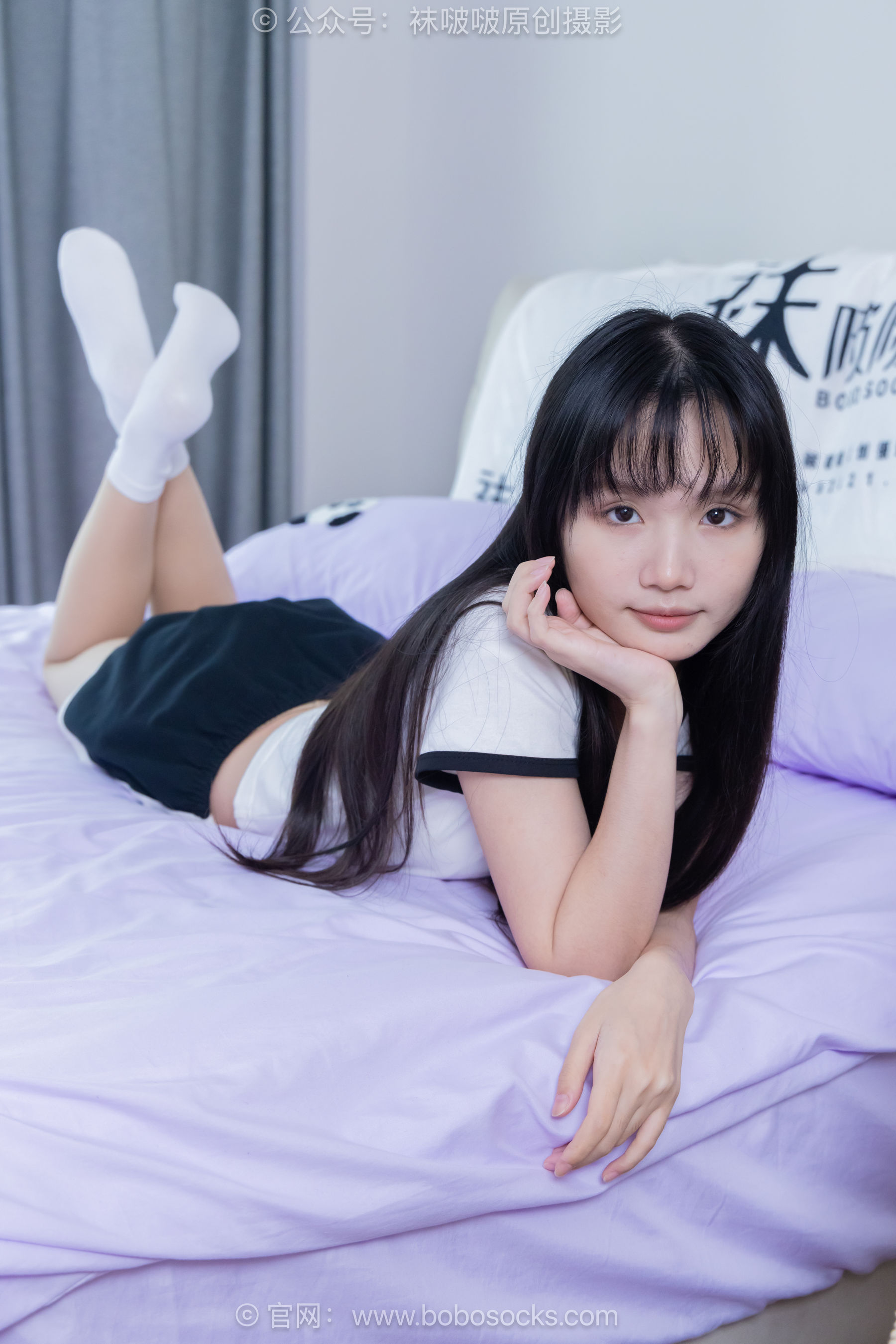 BoBoSocks袜啵啵 No.488 甜甜圈 板鞋、白棉袜、薄肉丝/(146P)