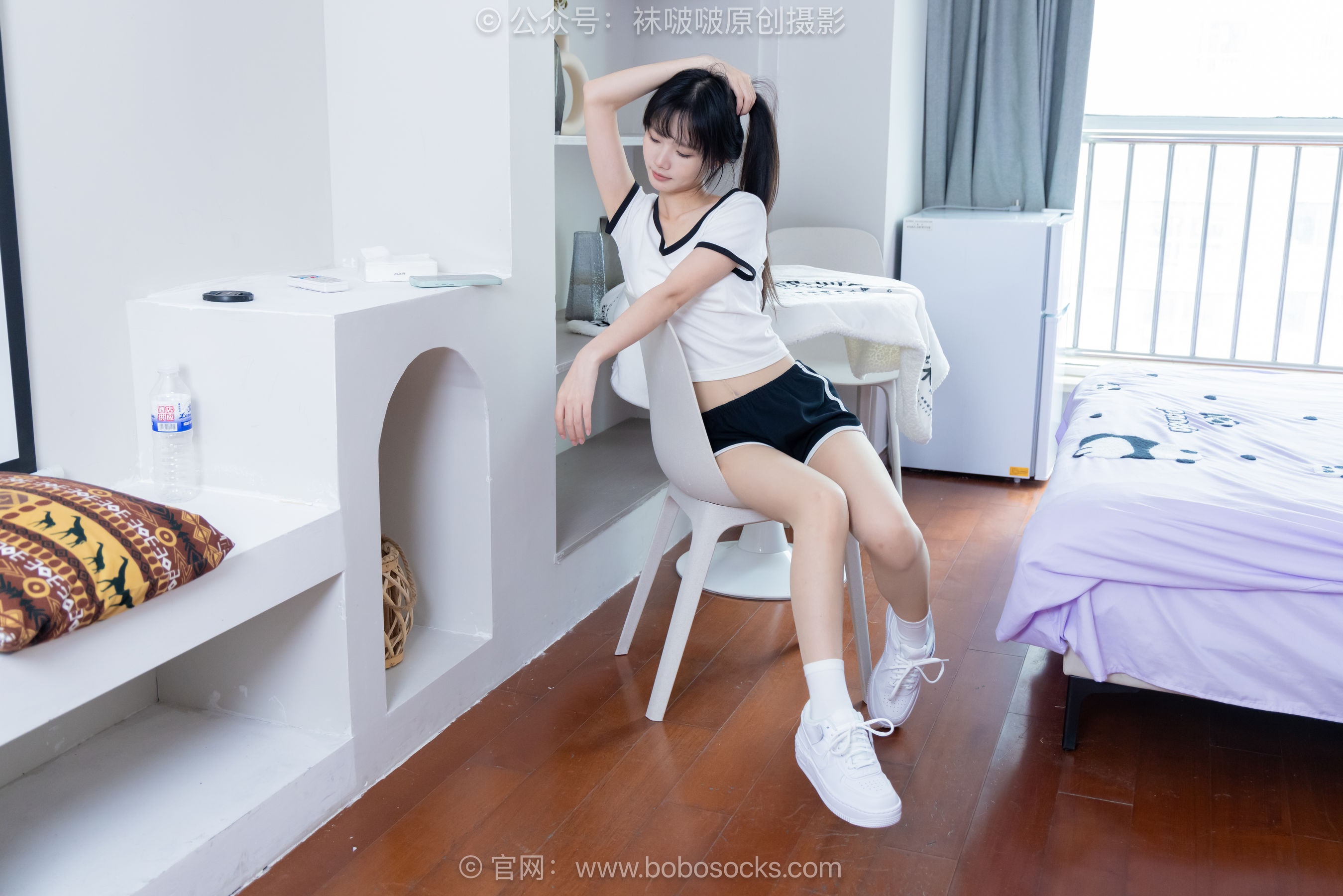 BoBoSocks袜啵啵 No.488 甜甜圈 板鞋、白棉袜、薄肉丝/(146P)