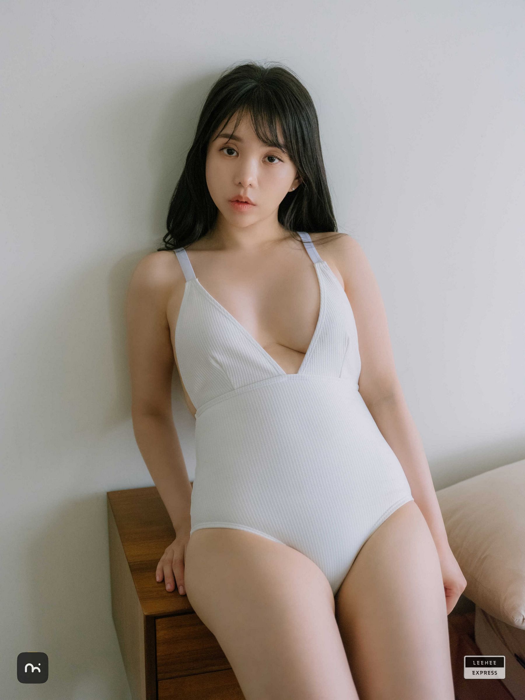 [LEEHEE EXPRESS] LEFM-038 - Yuri/(62P)