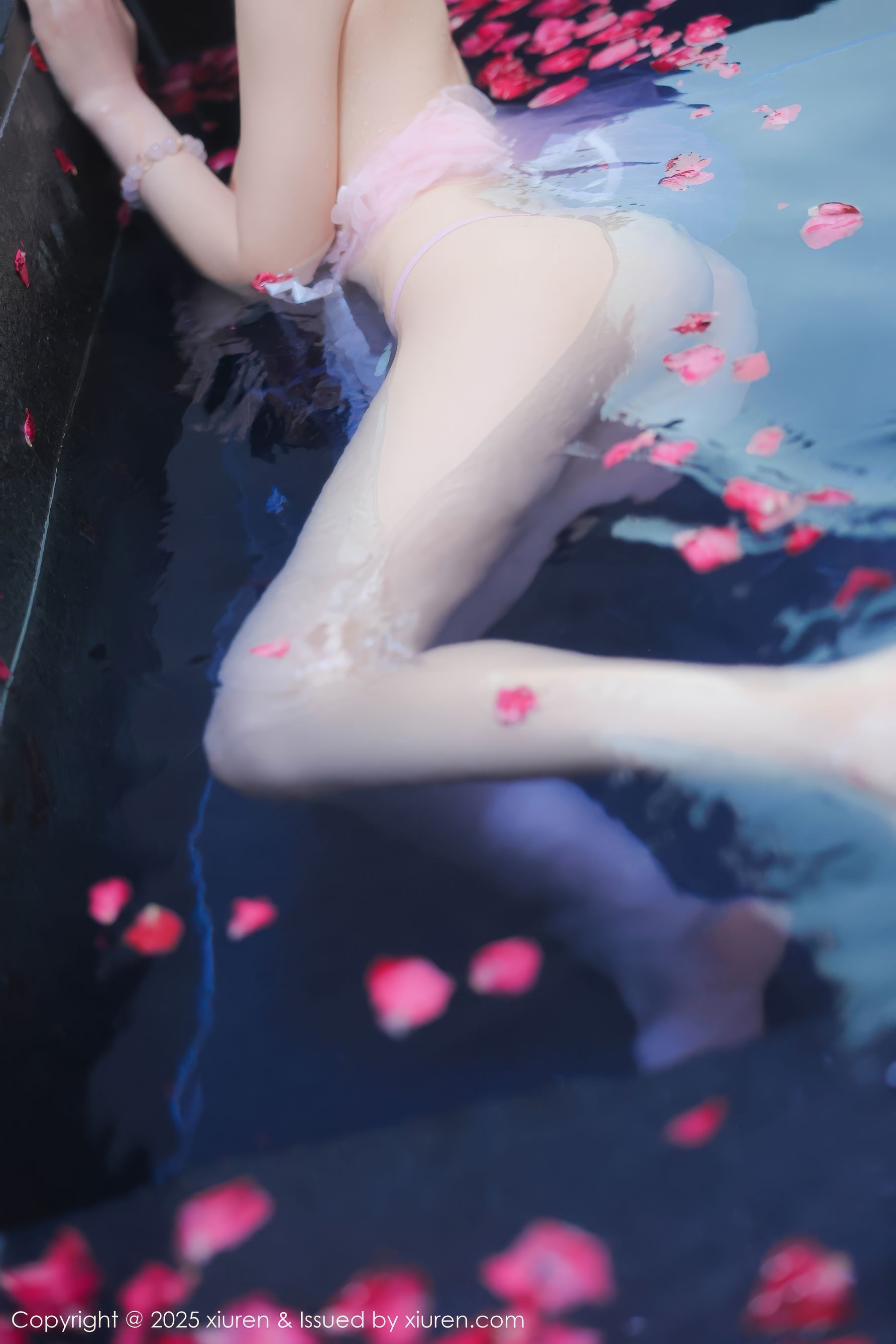 [秀人XiuRen] 2025.01.17 No.9778 桃妖夭/(78P)
