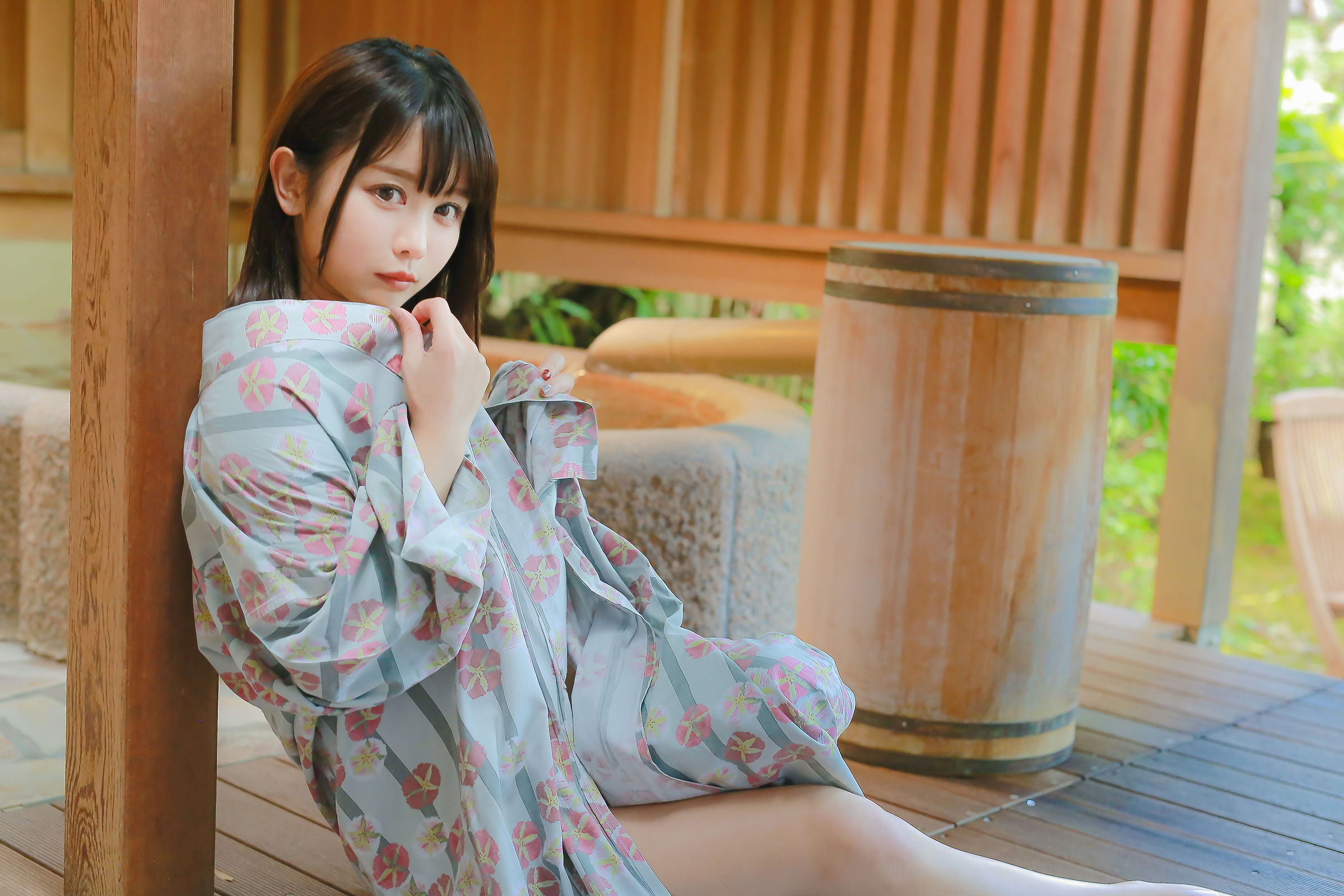 いくみ – (193iKkyu3) - Ikumi いくみ Ikumi to Onsen いくみと温泉/(202P)