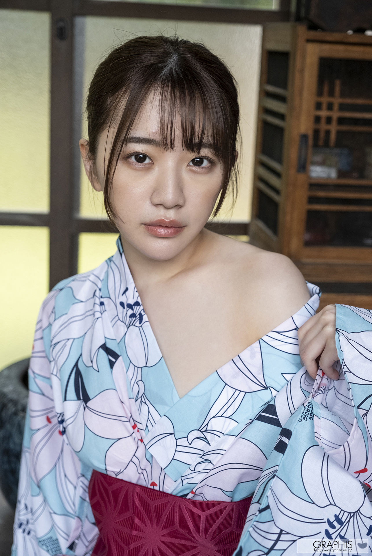 [Graphis Gals] NO.554 Mirei Uno 宇野みれい Curvaceous!/(63P)