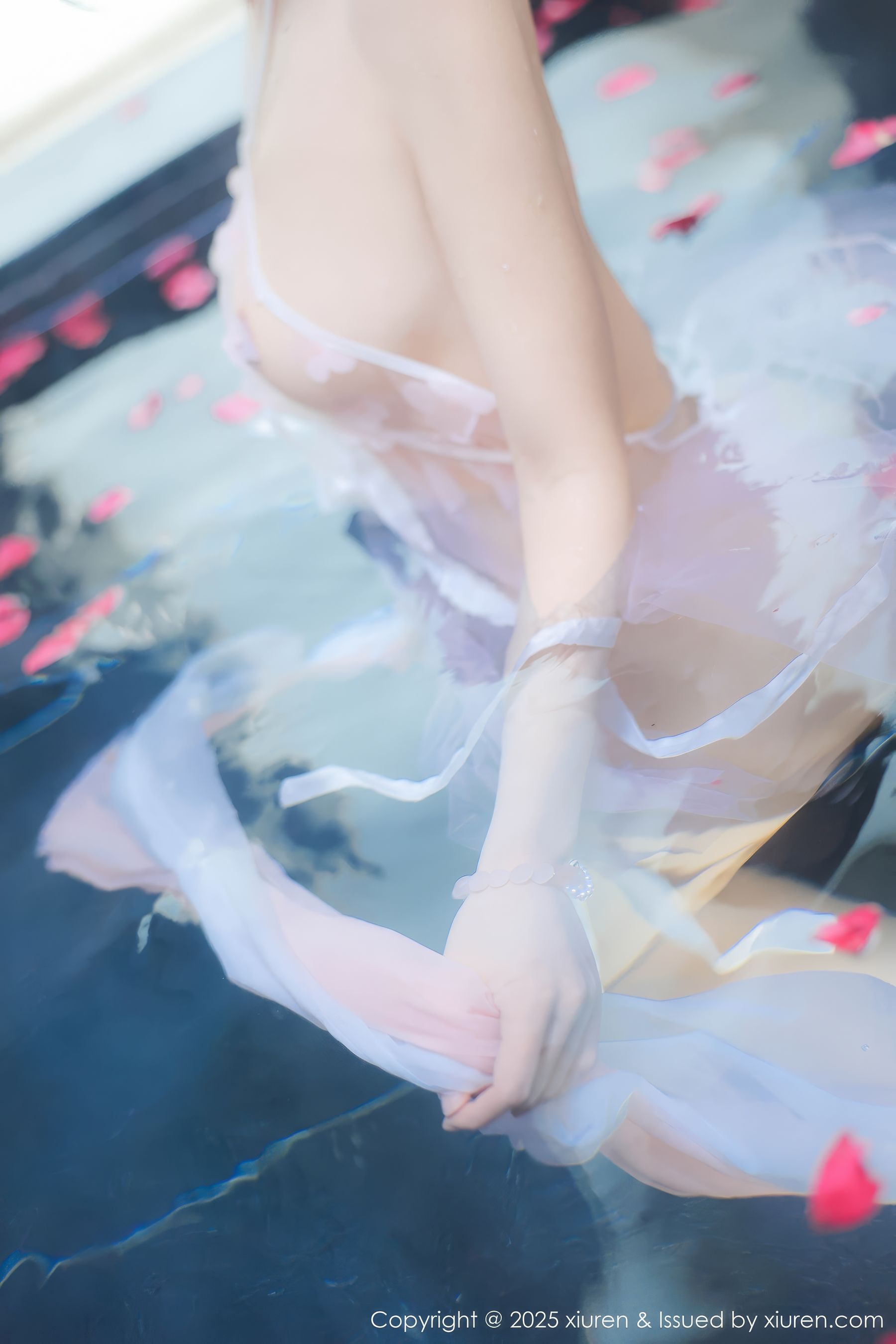 [秀人XiuRen] 2025.01.17 No.9778 桃妖夭/(78P)