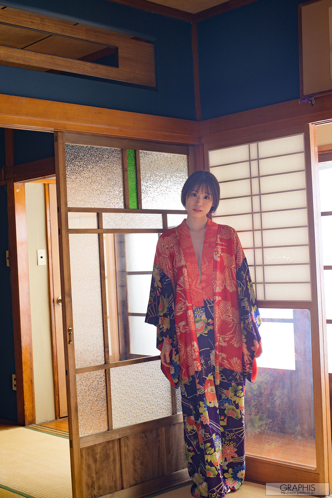 [Graphis Gals] NO.552 Nana Miho 未歩なな VIVACIOUS/(87P)