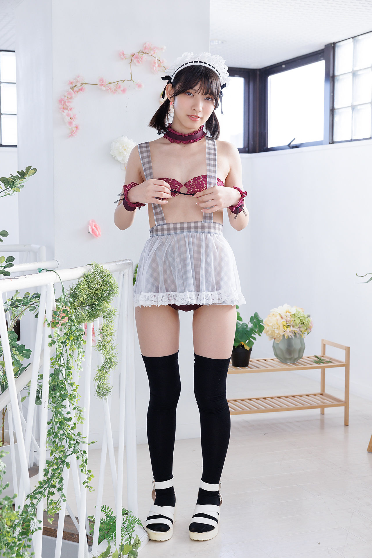 [Minisuka.tv] Akane Nishikawa 西川茜 - Regular Gallery Set 8.03/(44P)