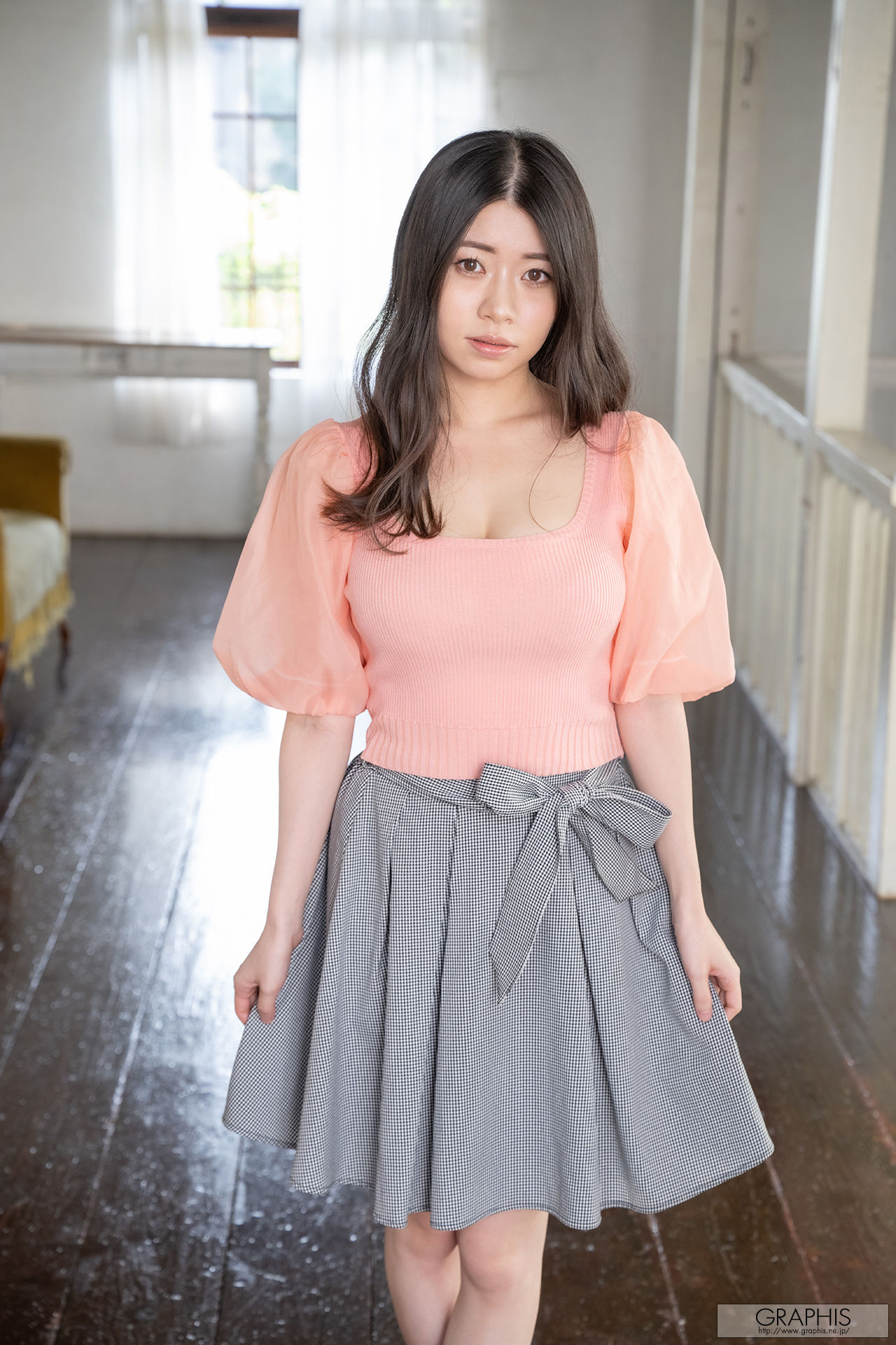 [Graphis Gals] NO.553 Hamabe Shiho 浜辺栞帆 SPLENDID!/(53P)