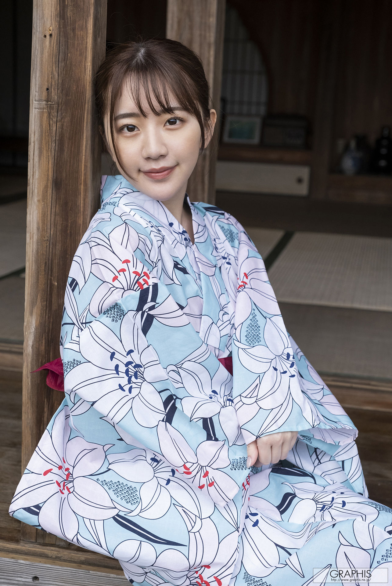 [Graphis Gals] NO.554 Mirei Uno 宇野みれい Curvaceous!/(63P)
