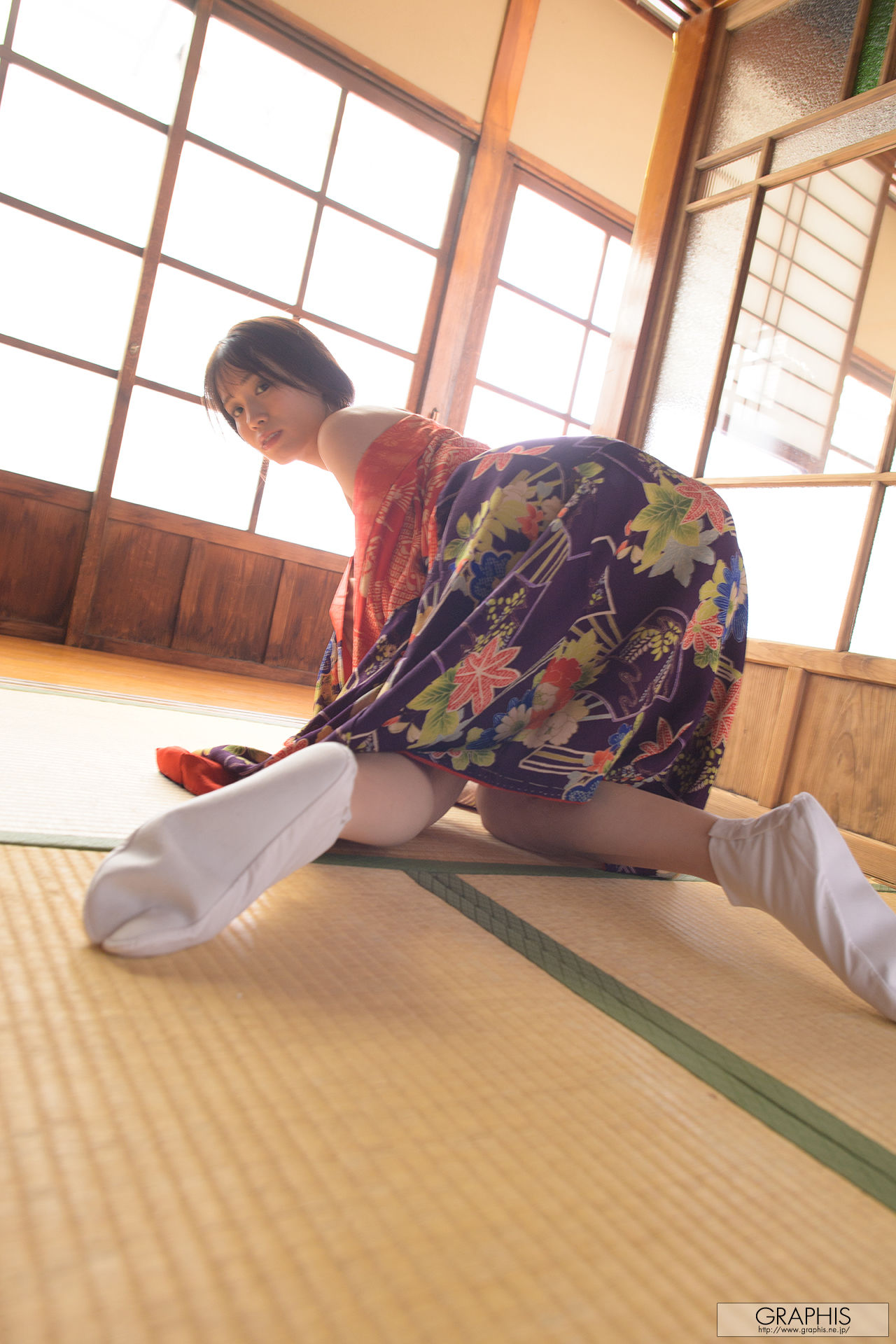 [Graphis Gals] NO.552 Nana Miho 未歩なな VIVACIOUS/(87P)